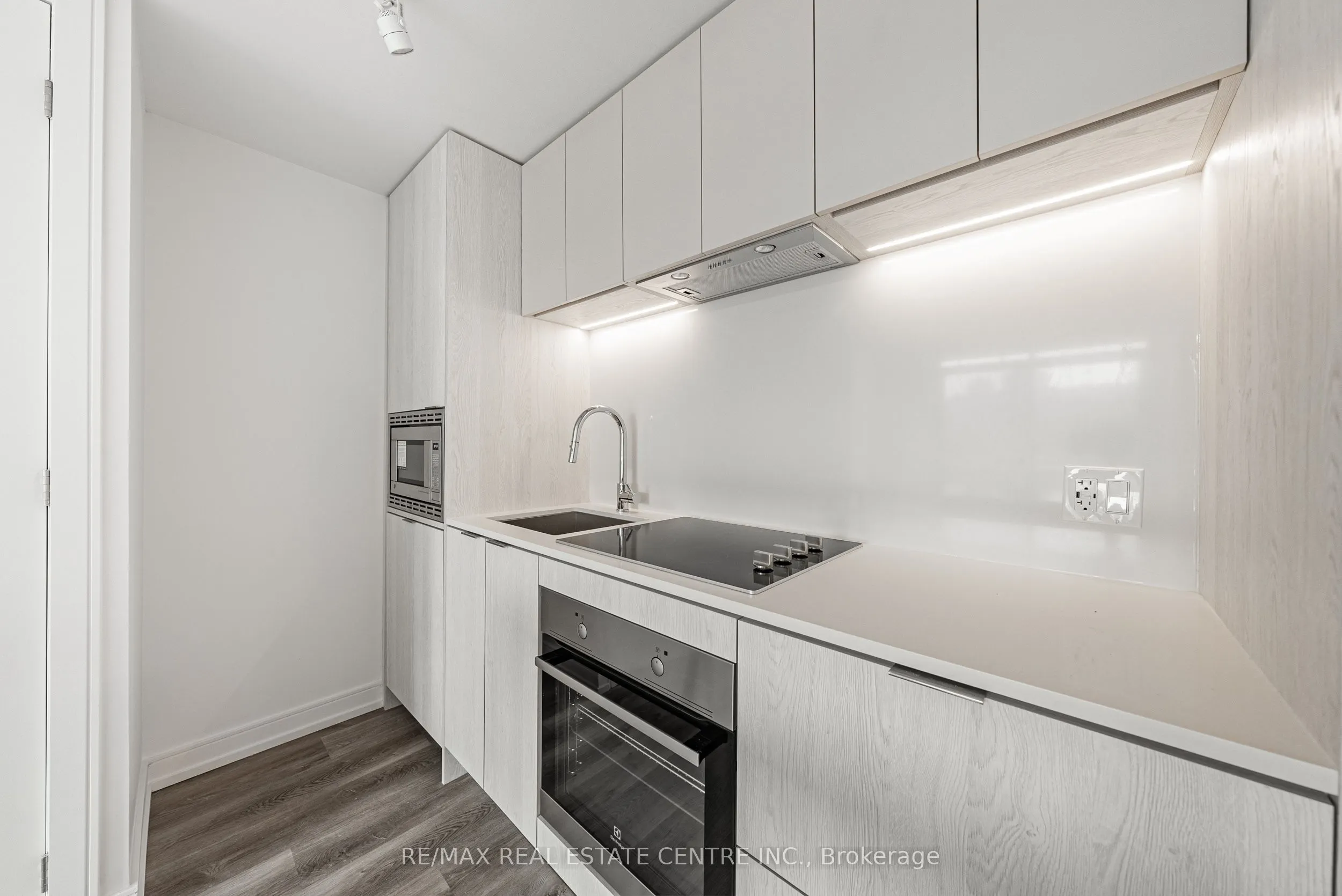 1 Jarvis Street, #511