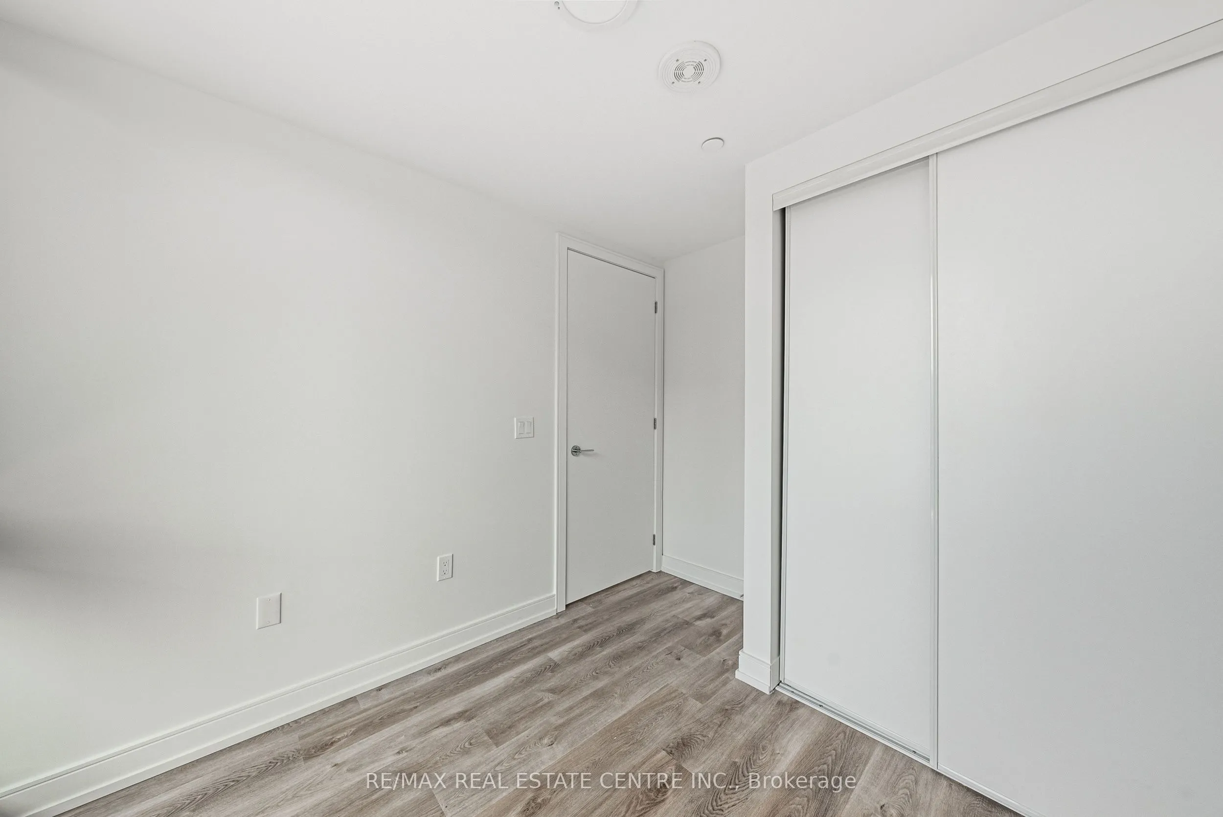 1 Jarvis Street, #511