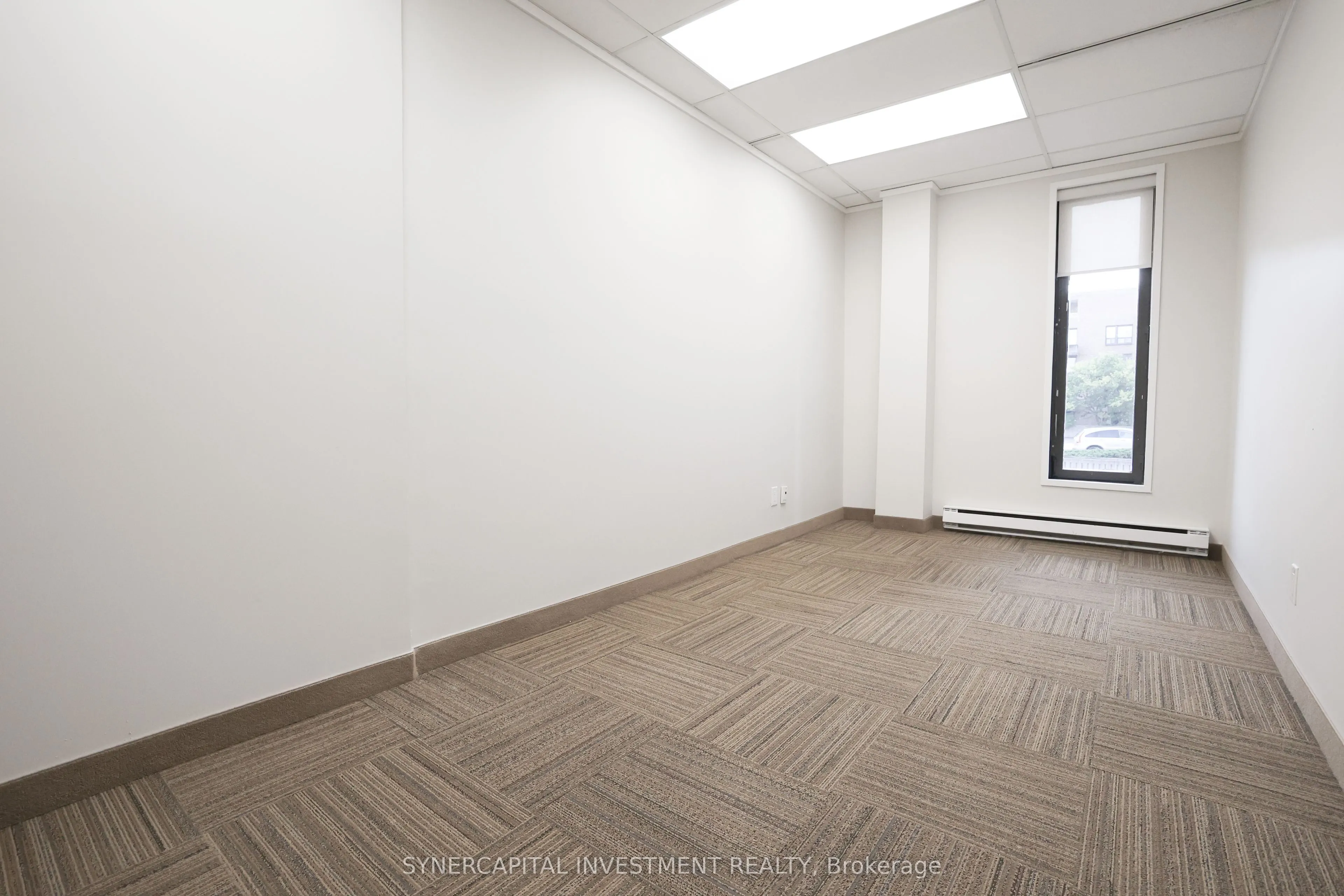 1376 Bank Street, #212