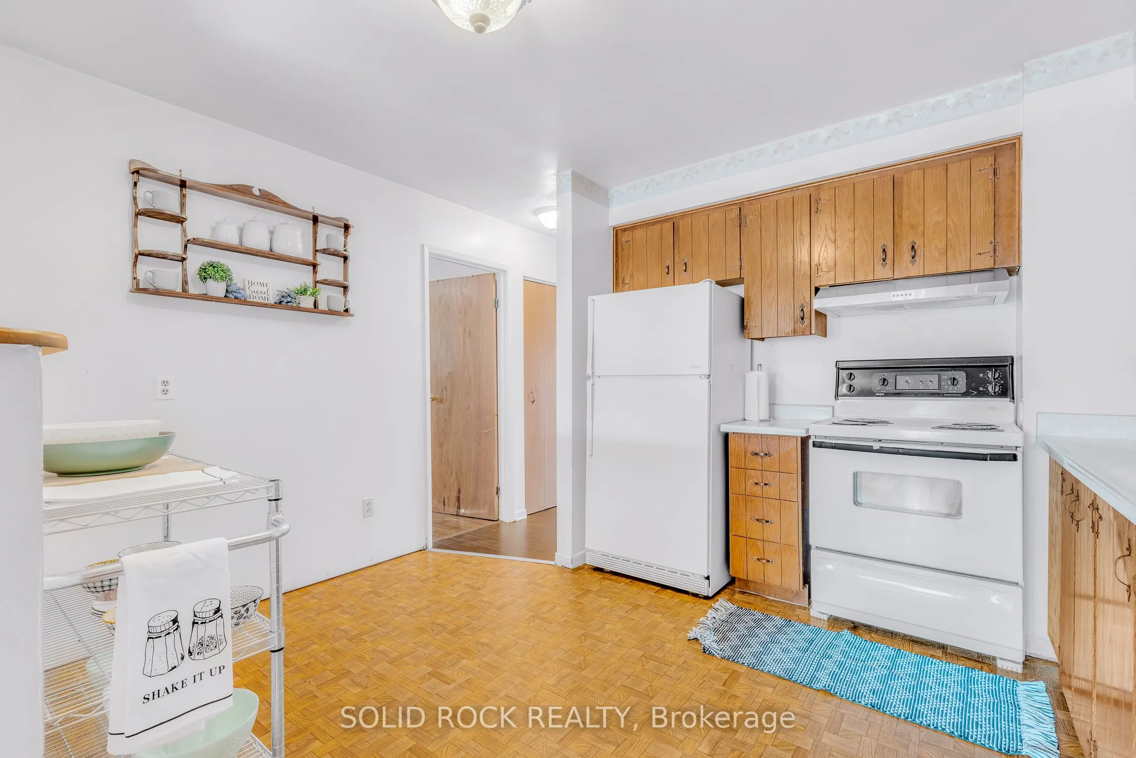 857 Cunningham Crescent