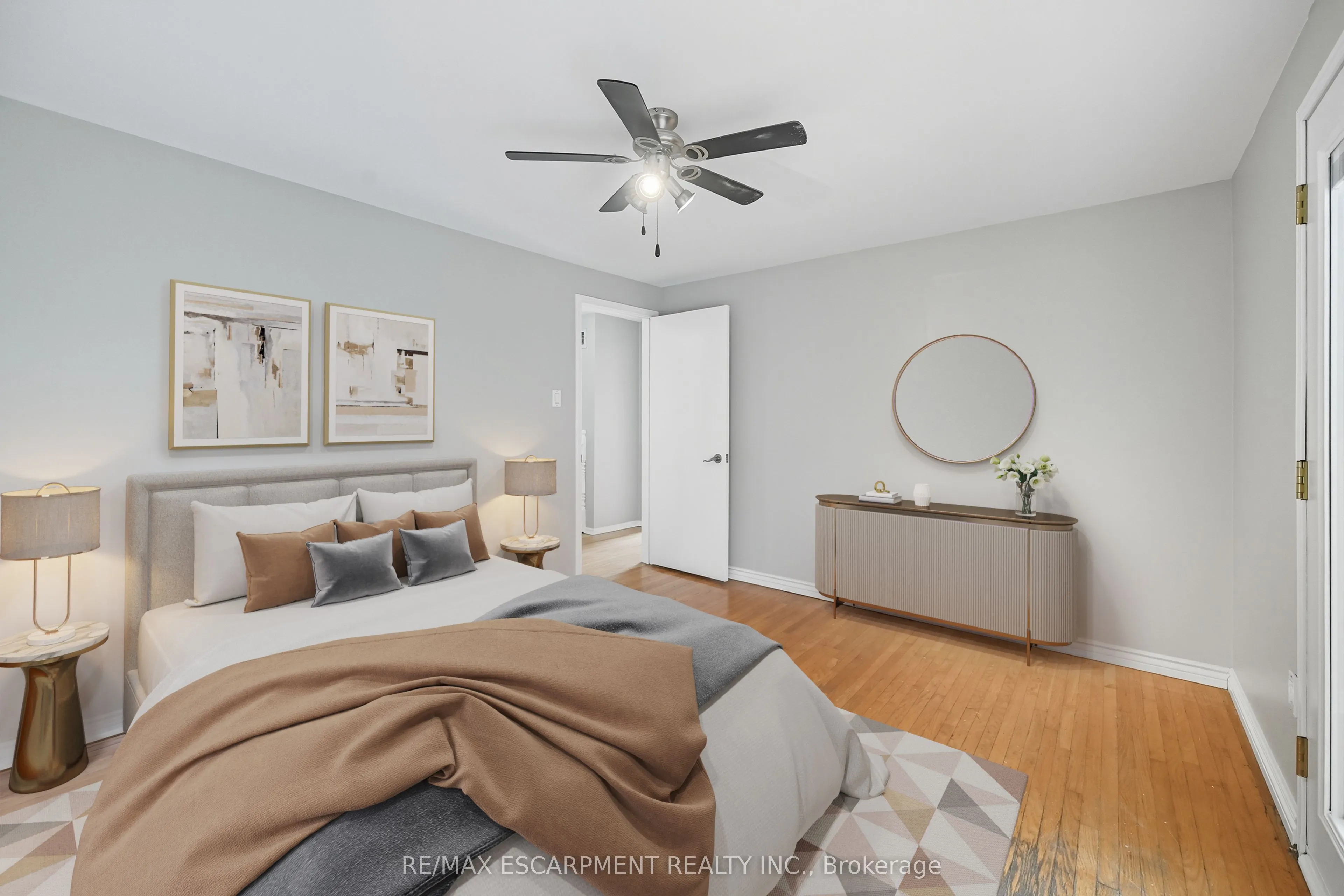 966 UPPER SHERMAN Avenue