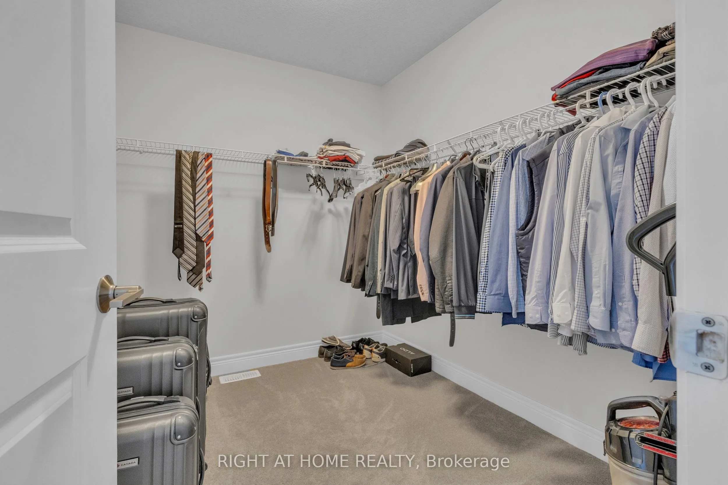 321 Carriage Way