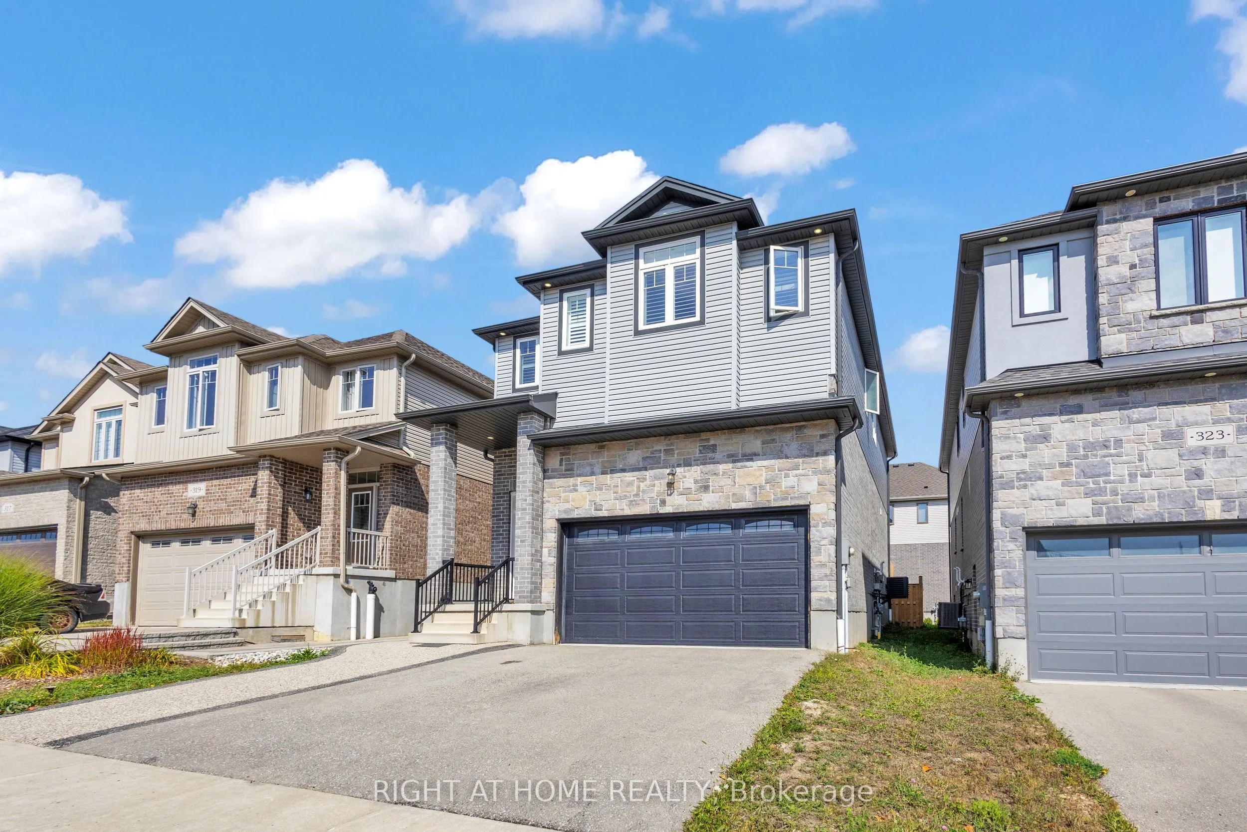 321 Carriage Way