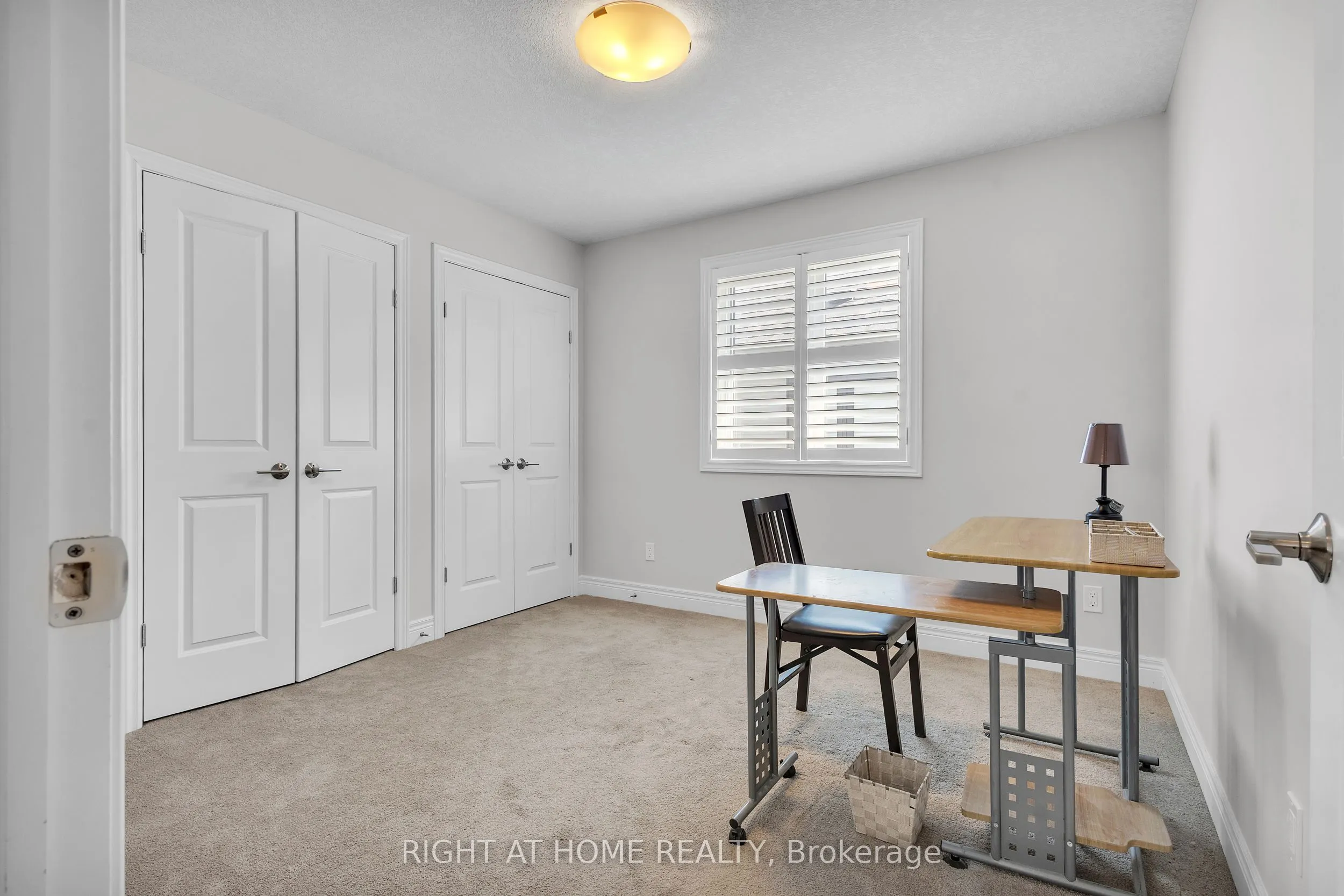 321 Carriage Way