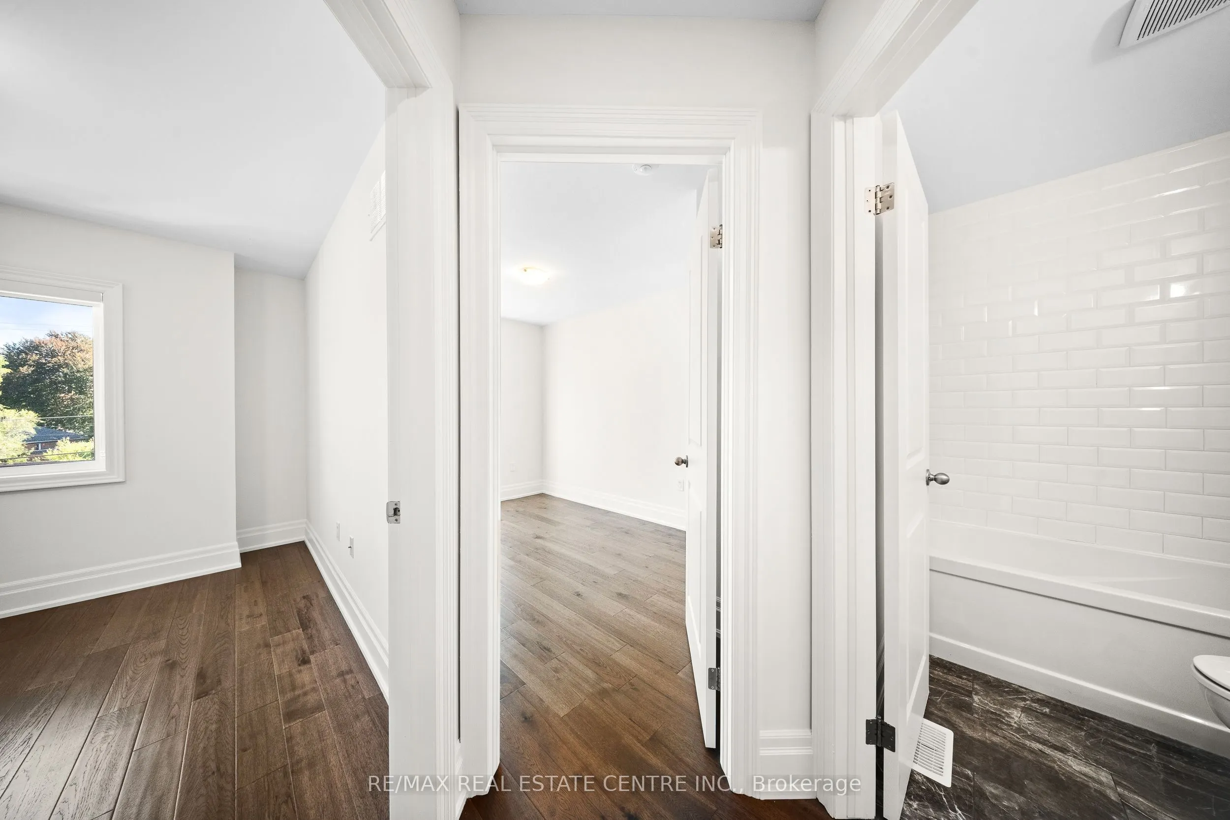 111 Wilson Street E, #7
