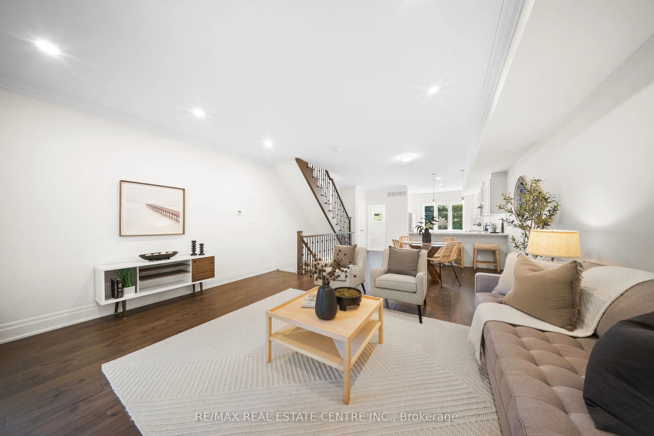 111 Wilson Street E, #7