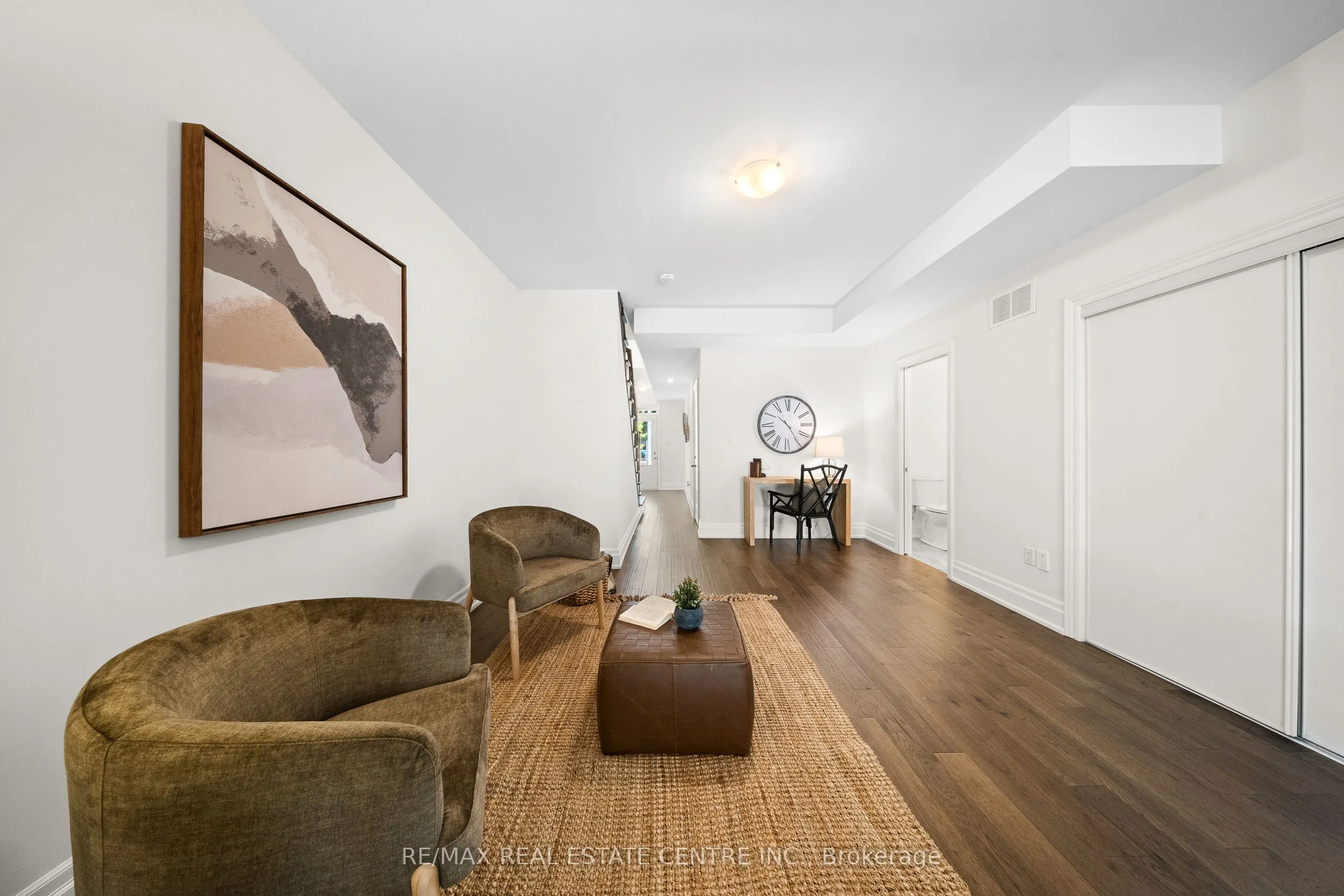 111 Wilson Street E, #7