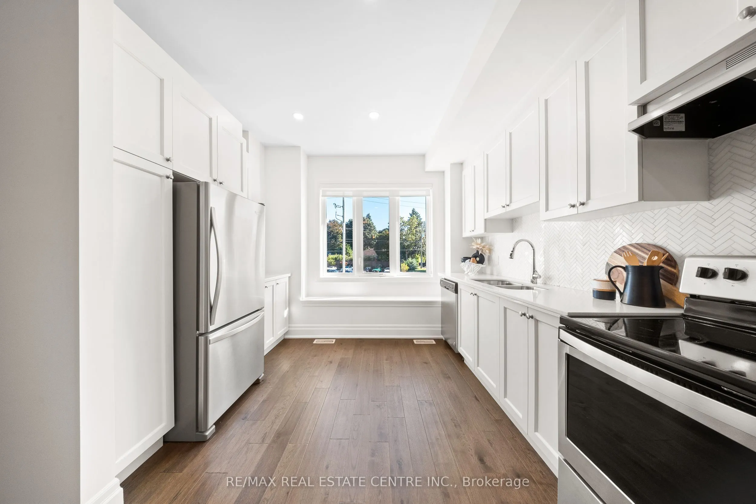 111 Wilson Street E, #7