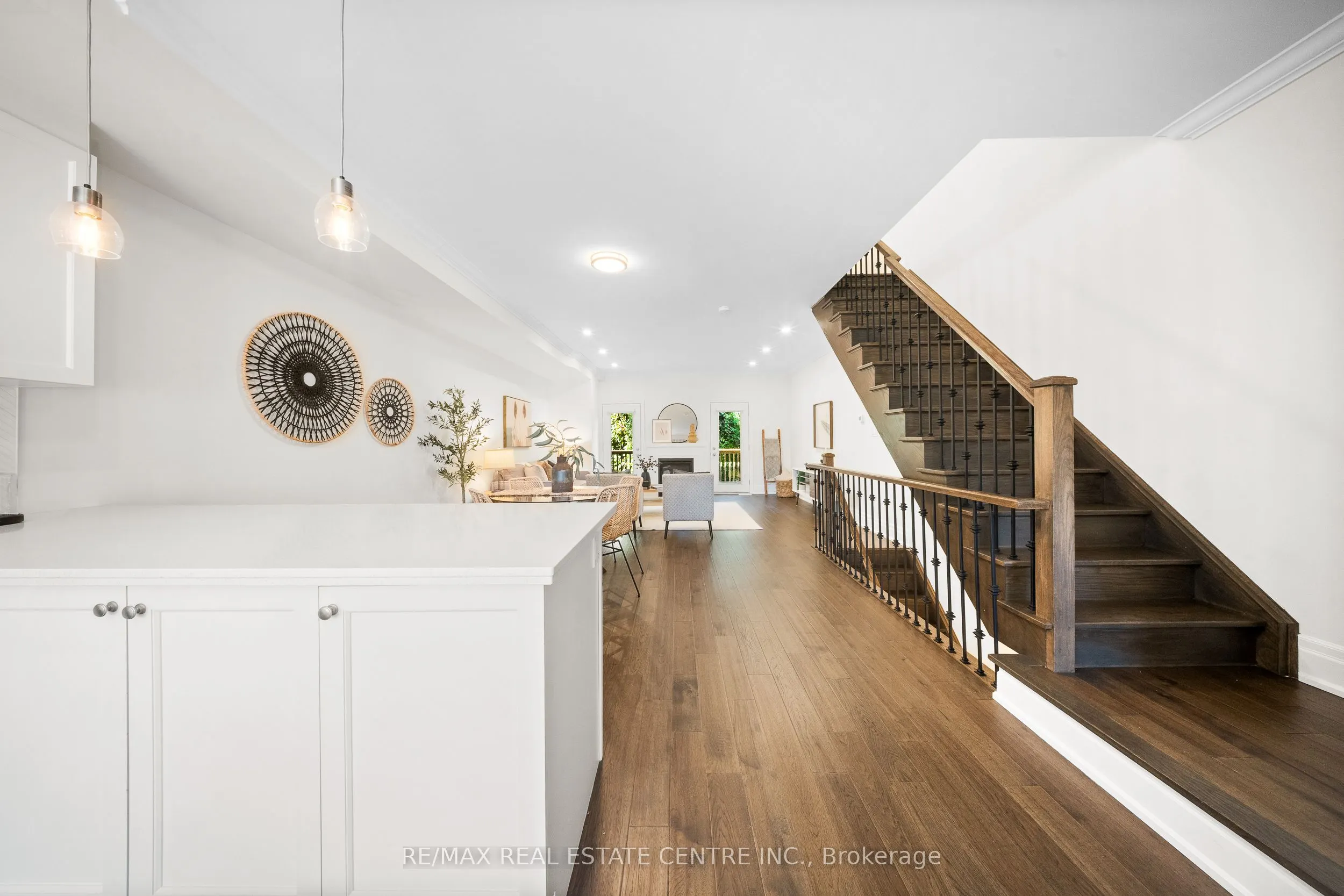 111 Wilson Street E, #7