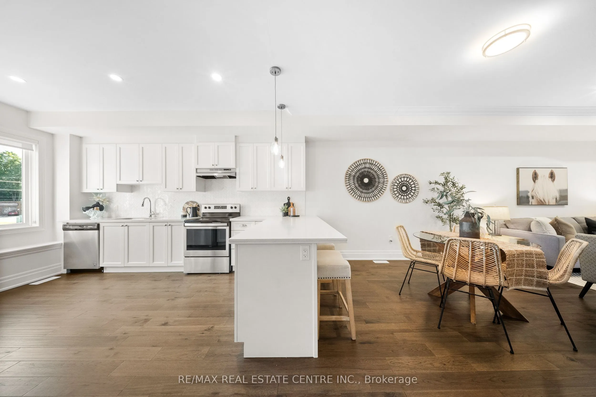 111 Wilson Street E, #7