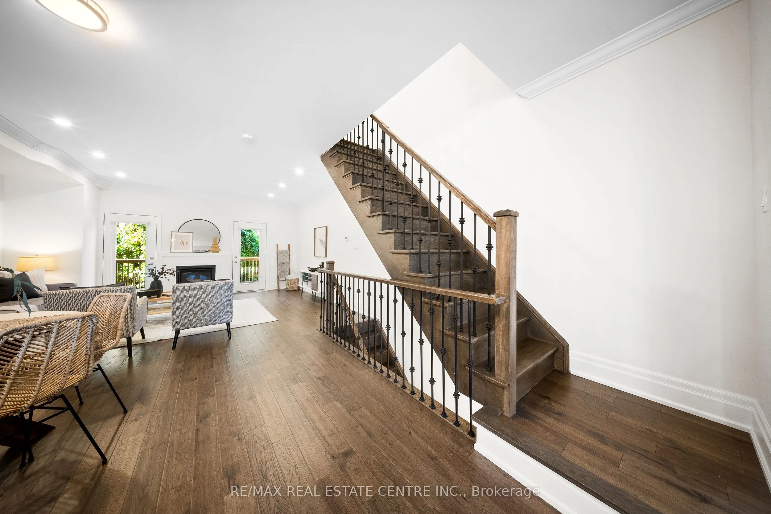 111 Wilson Street E, #7