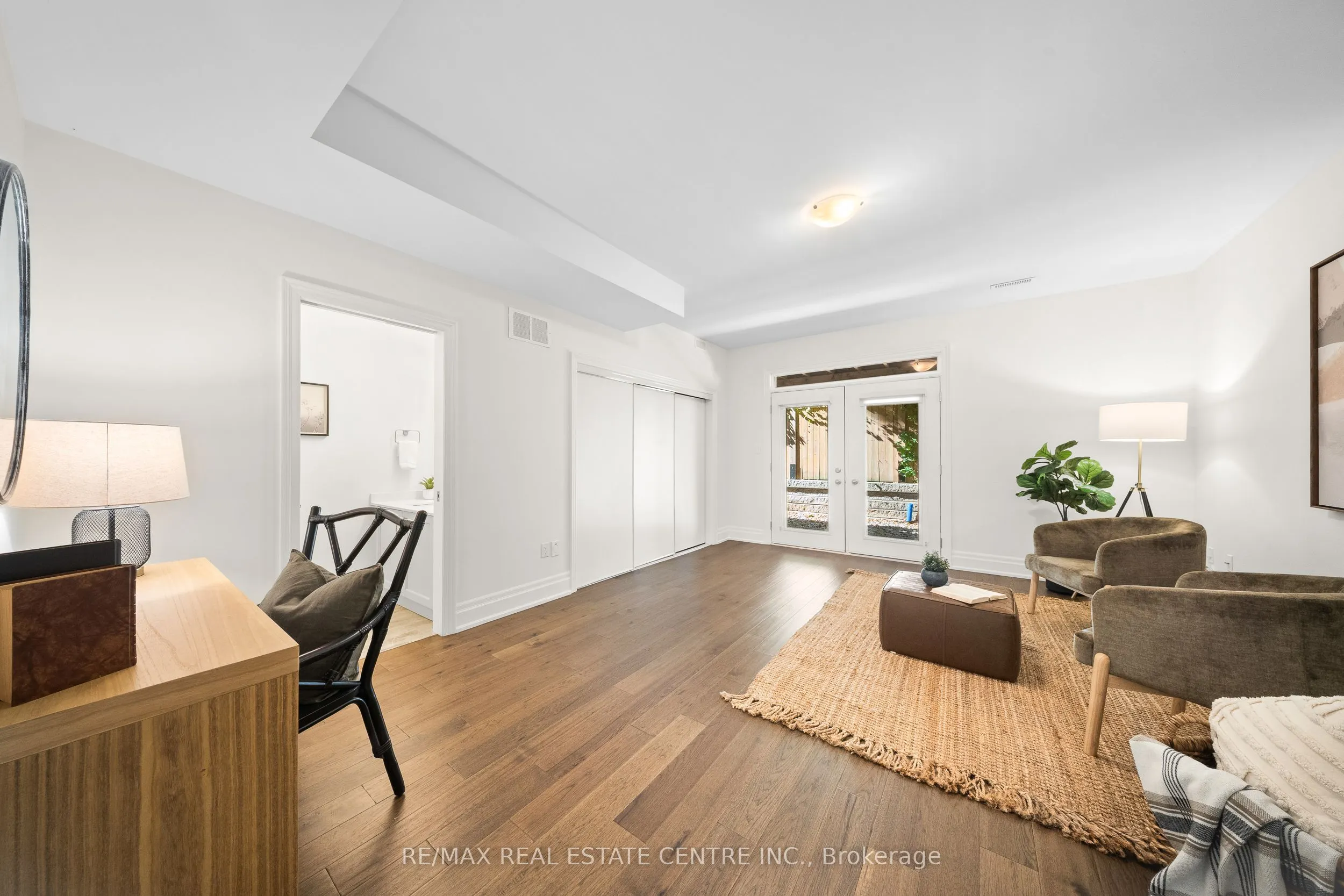 111 Wilson Street E, #7