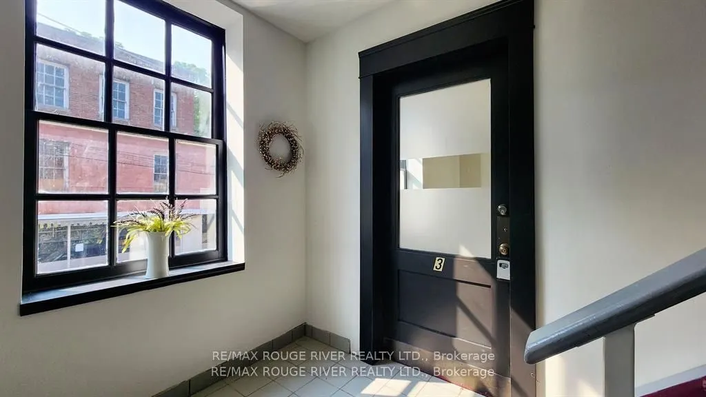 41 John Street, #3