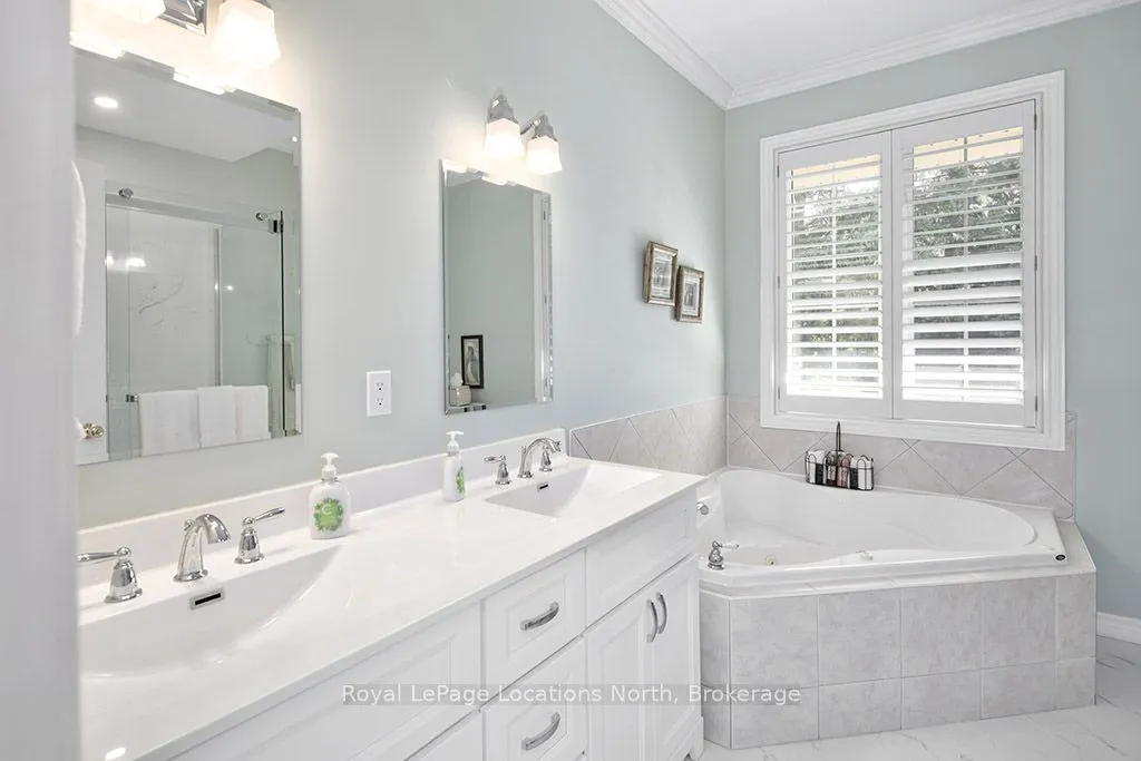 110 Napier Street W, #24