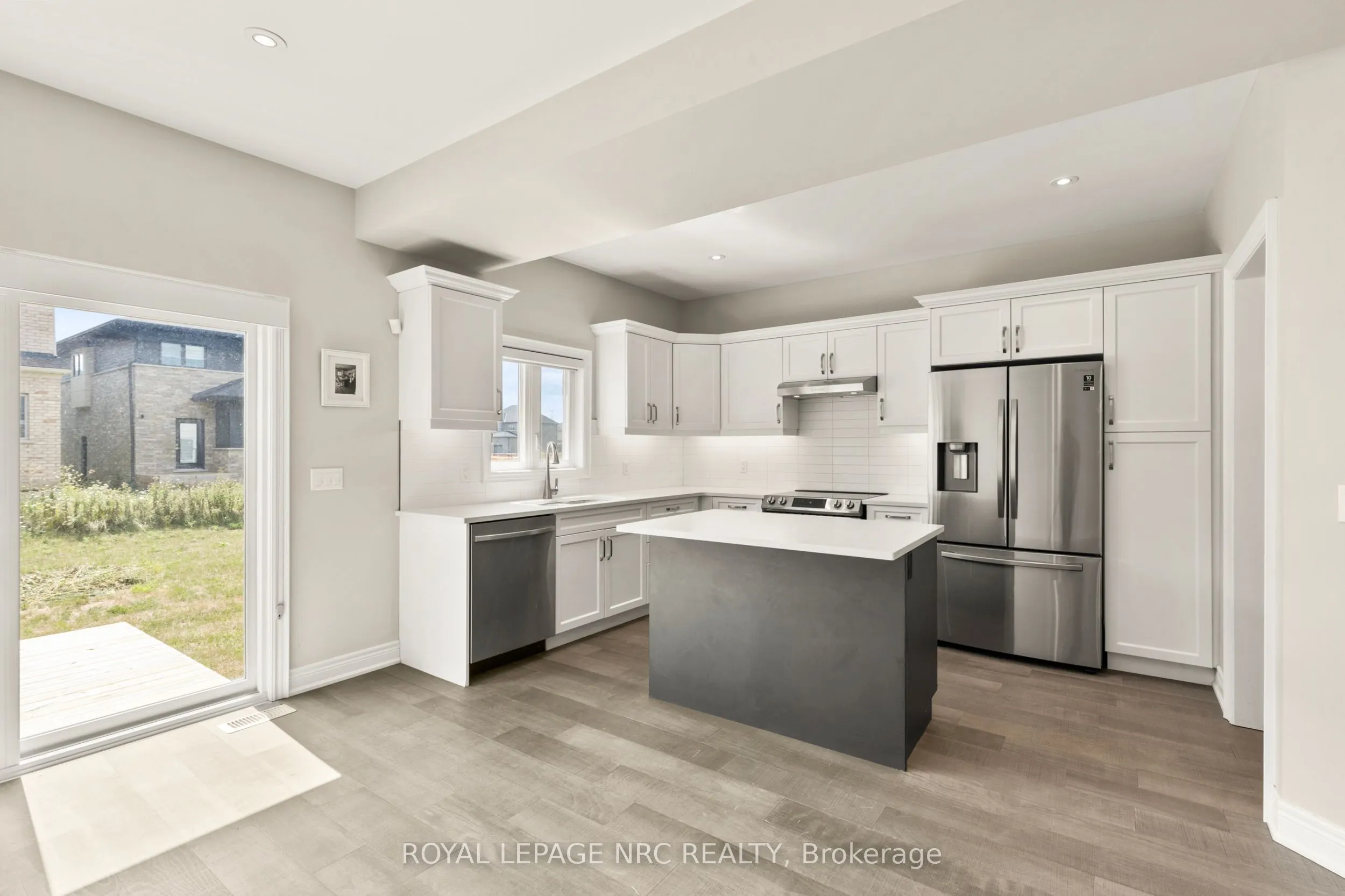 25 Autumn Avenue, #Upper Level
