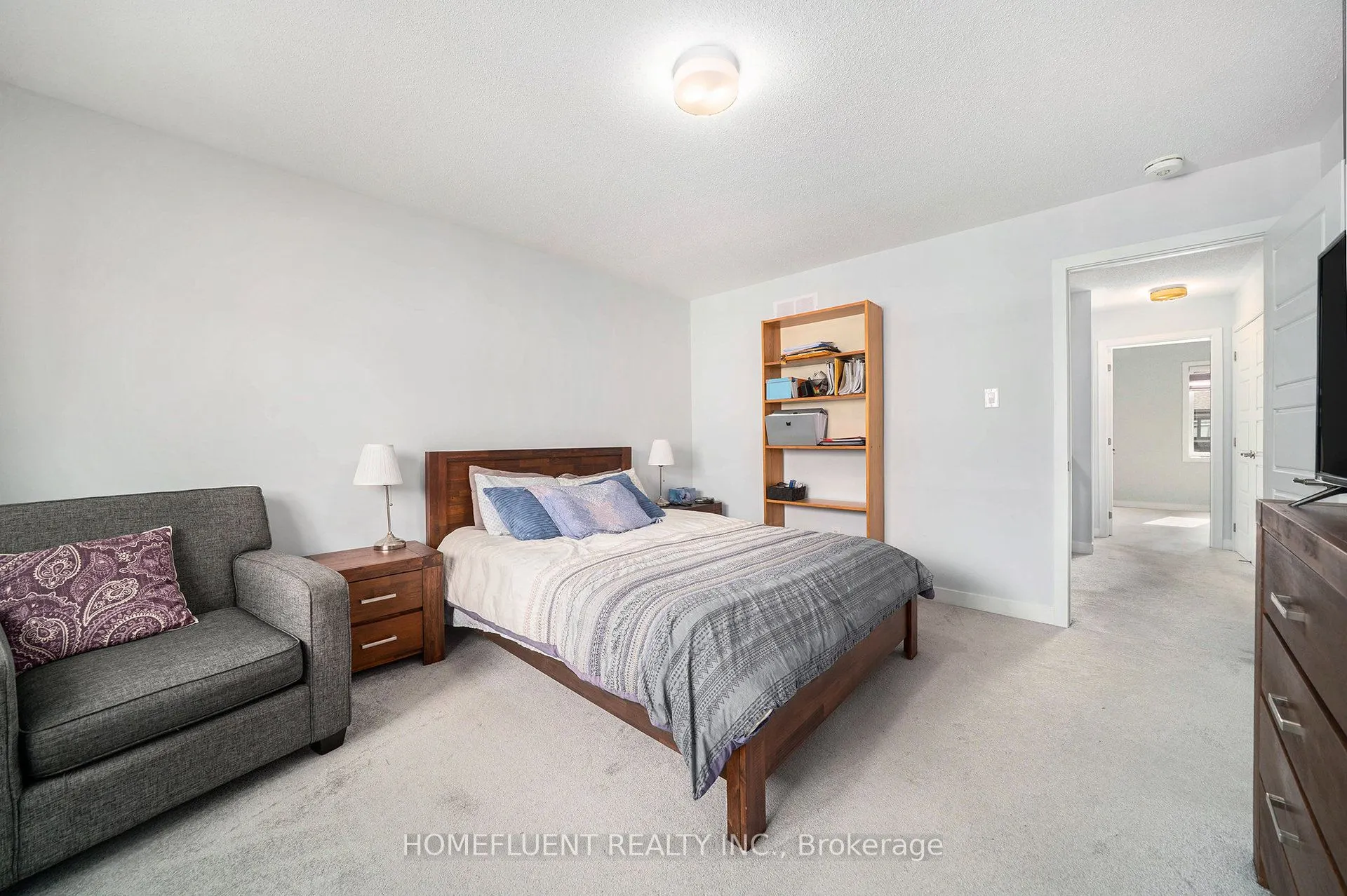 626 Allied Mews S