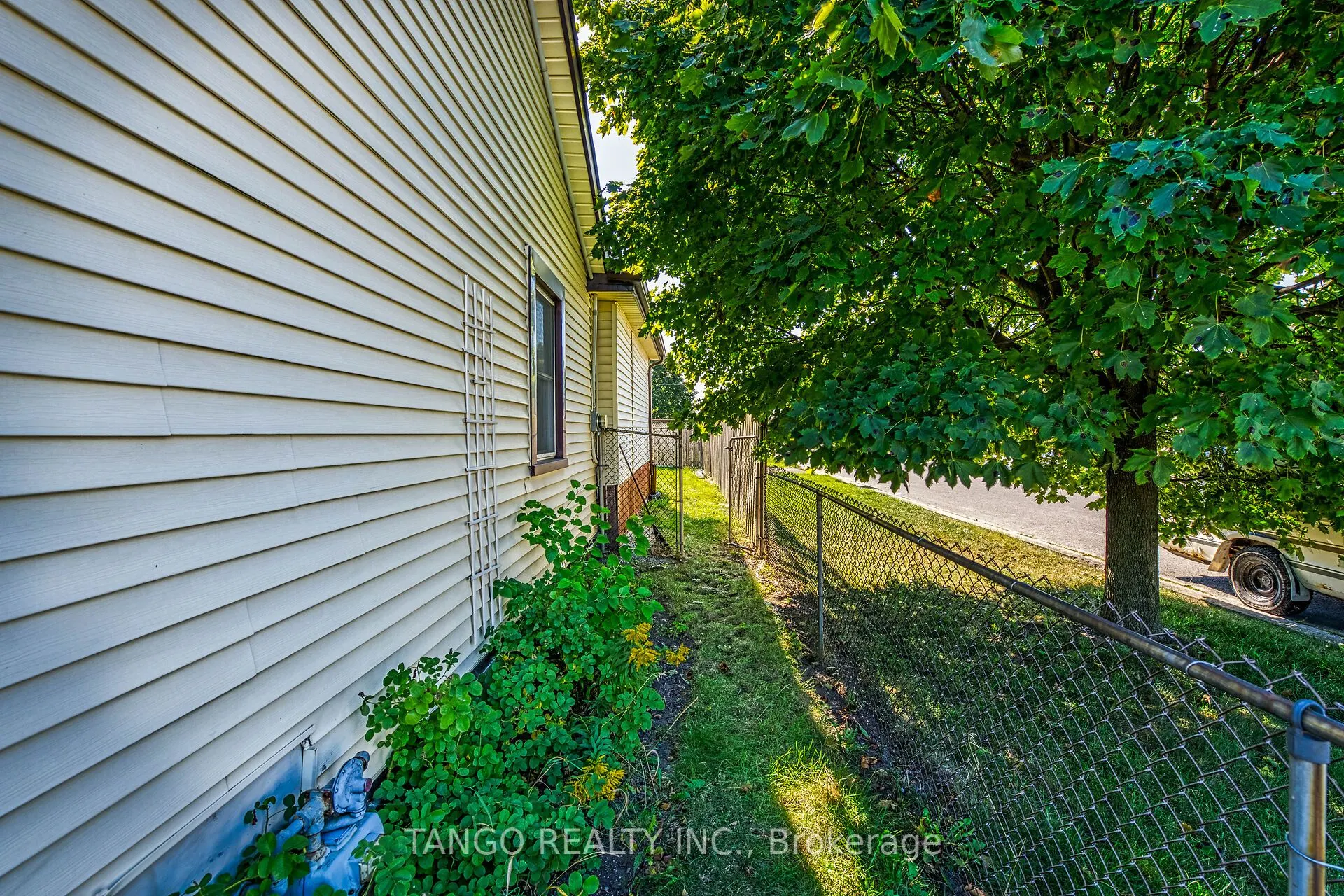 2 Ingram Place
