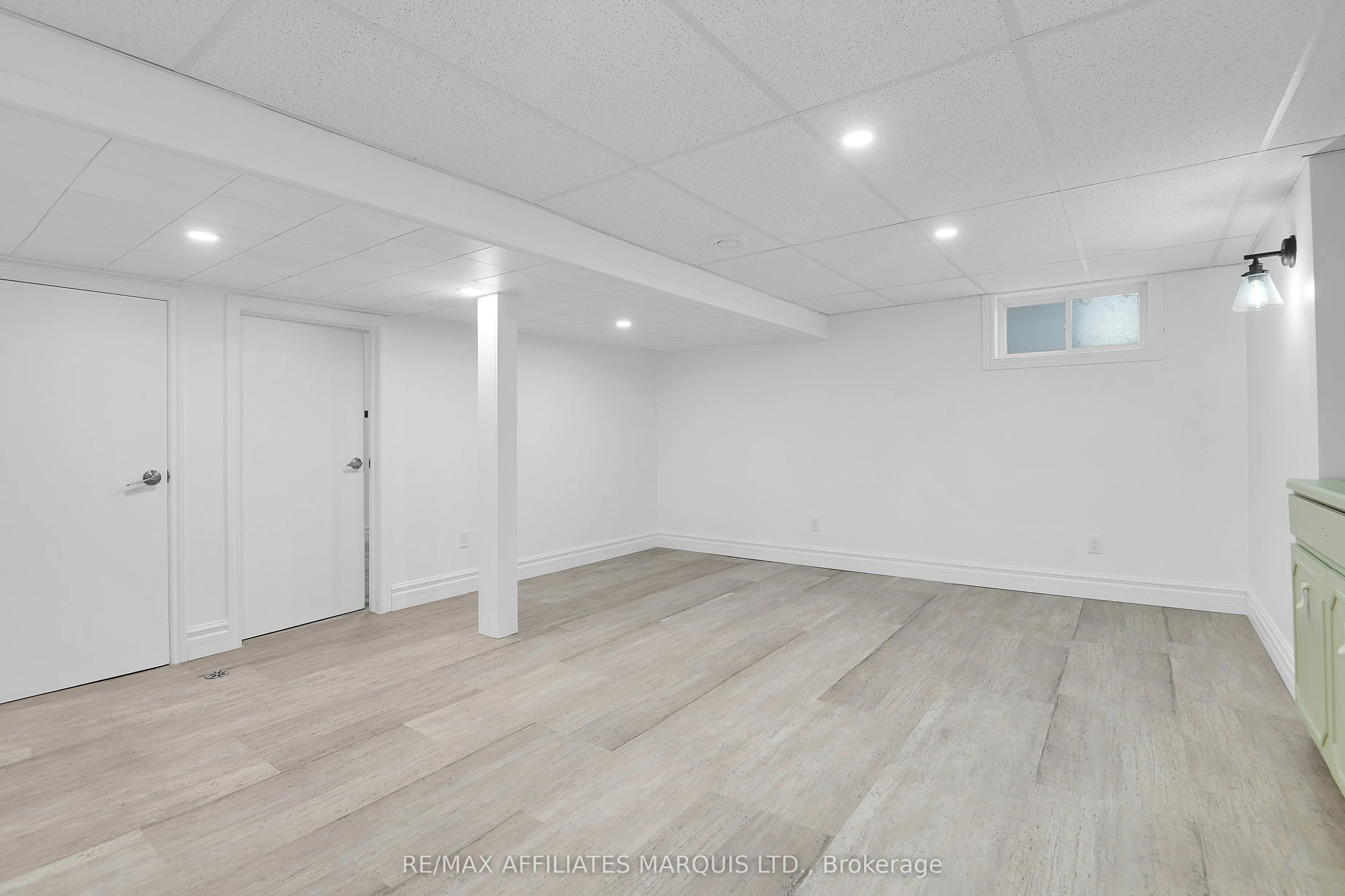 2030 Pitt Street