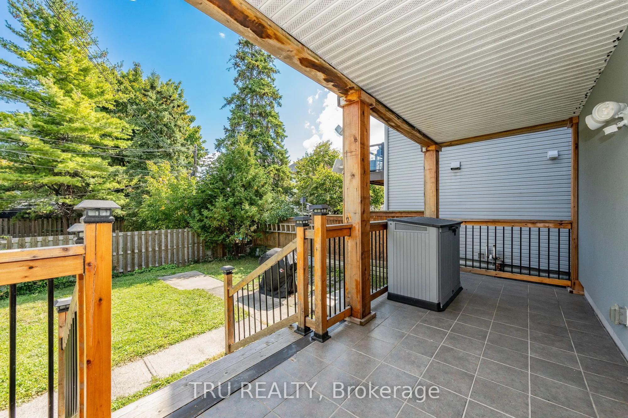 381 North River Road