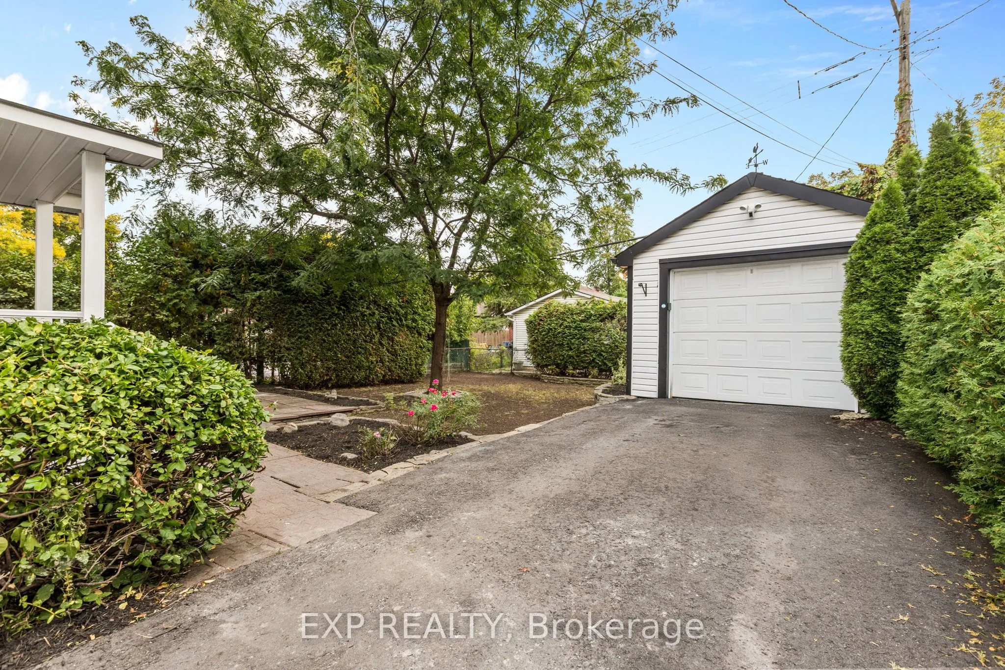576 Donald Street