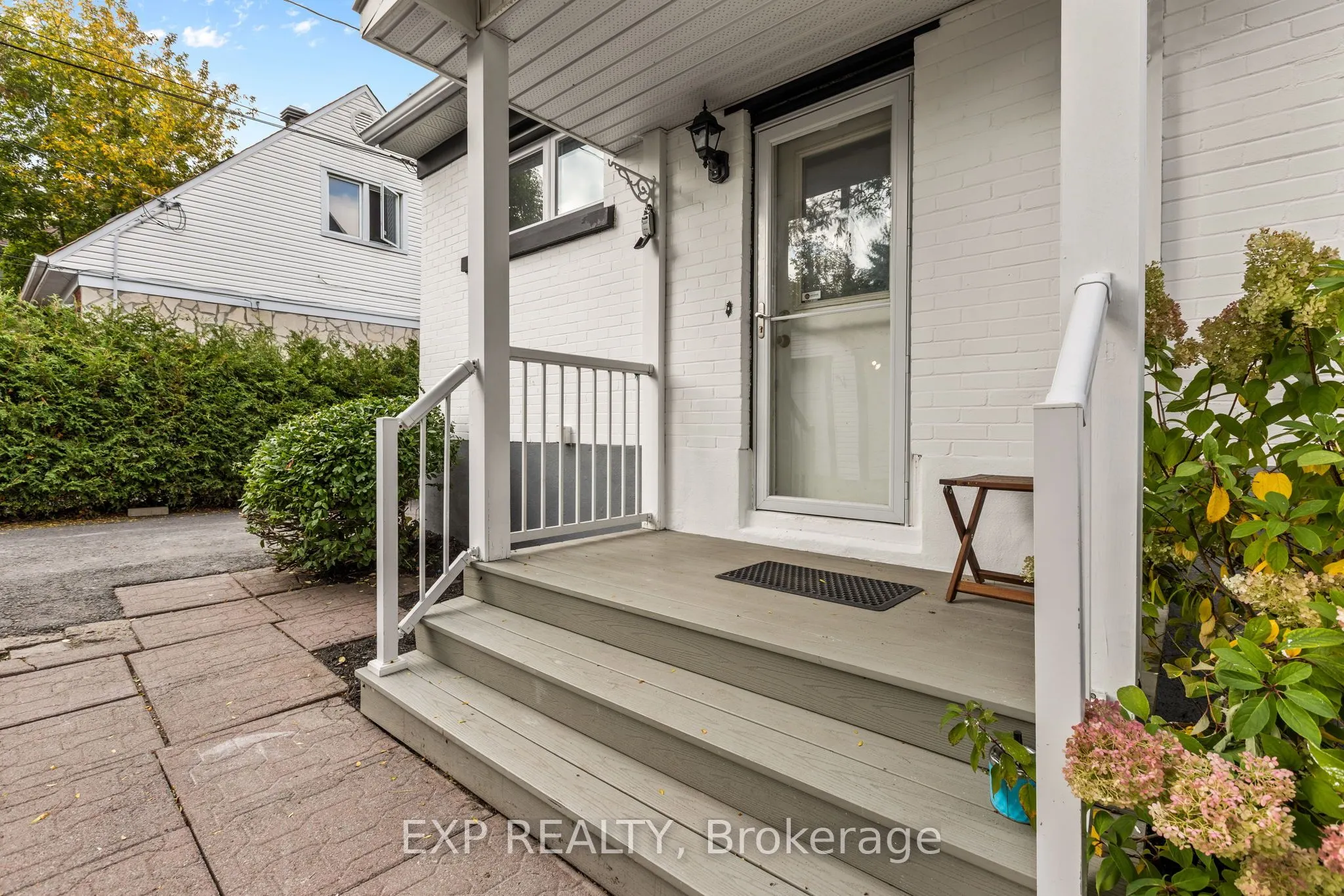 576 Donald Street