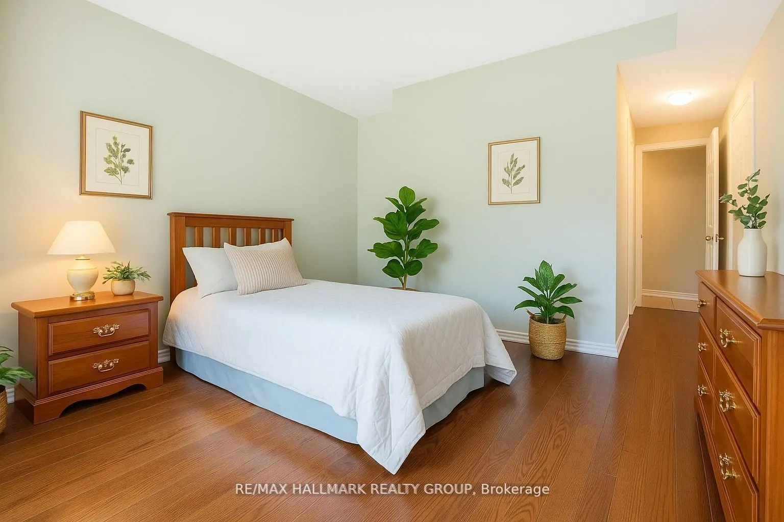 170 Guelph, #202