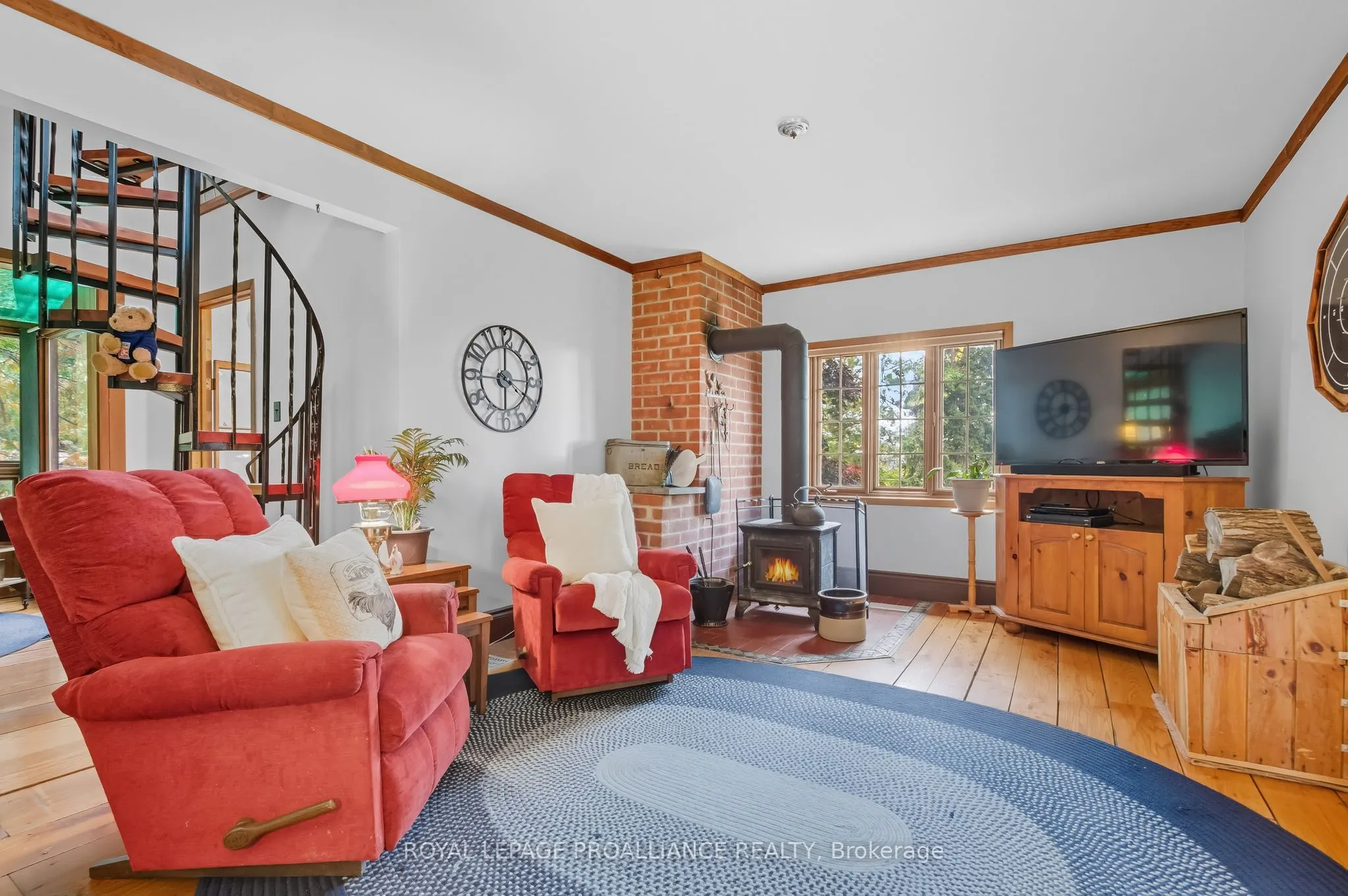 383 Hansen Road