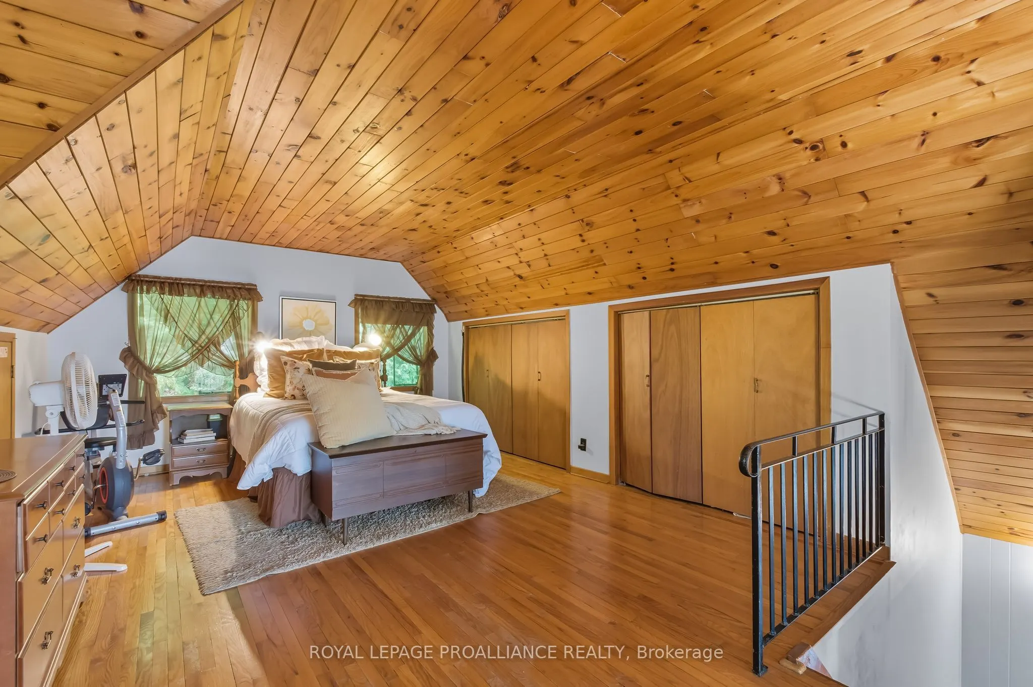 383 Hansen Road