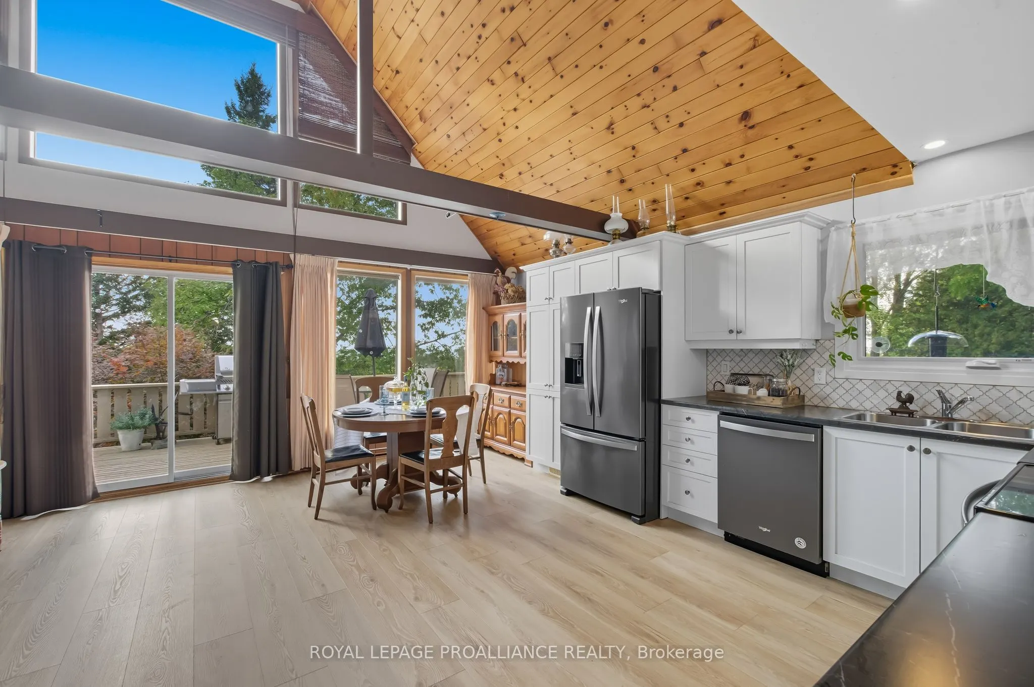 383 Hansen Road