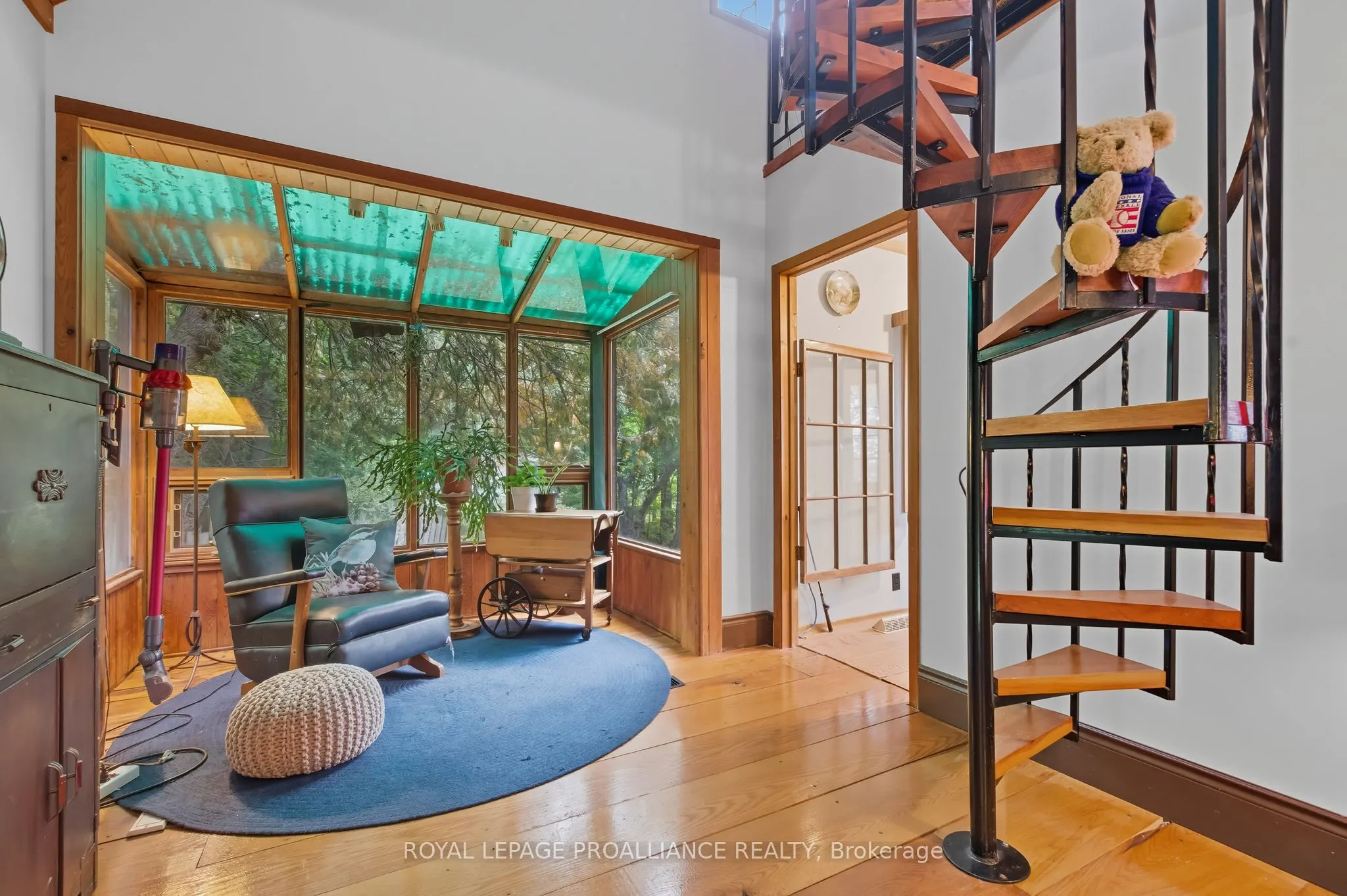 383 Hansen Road