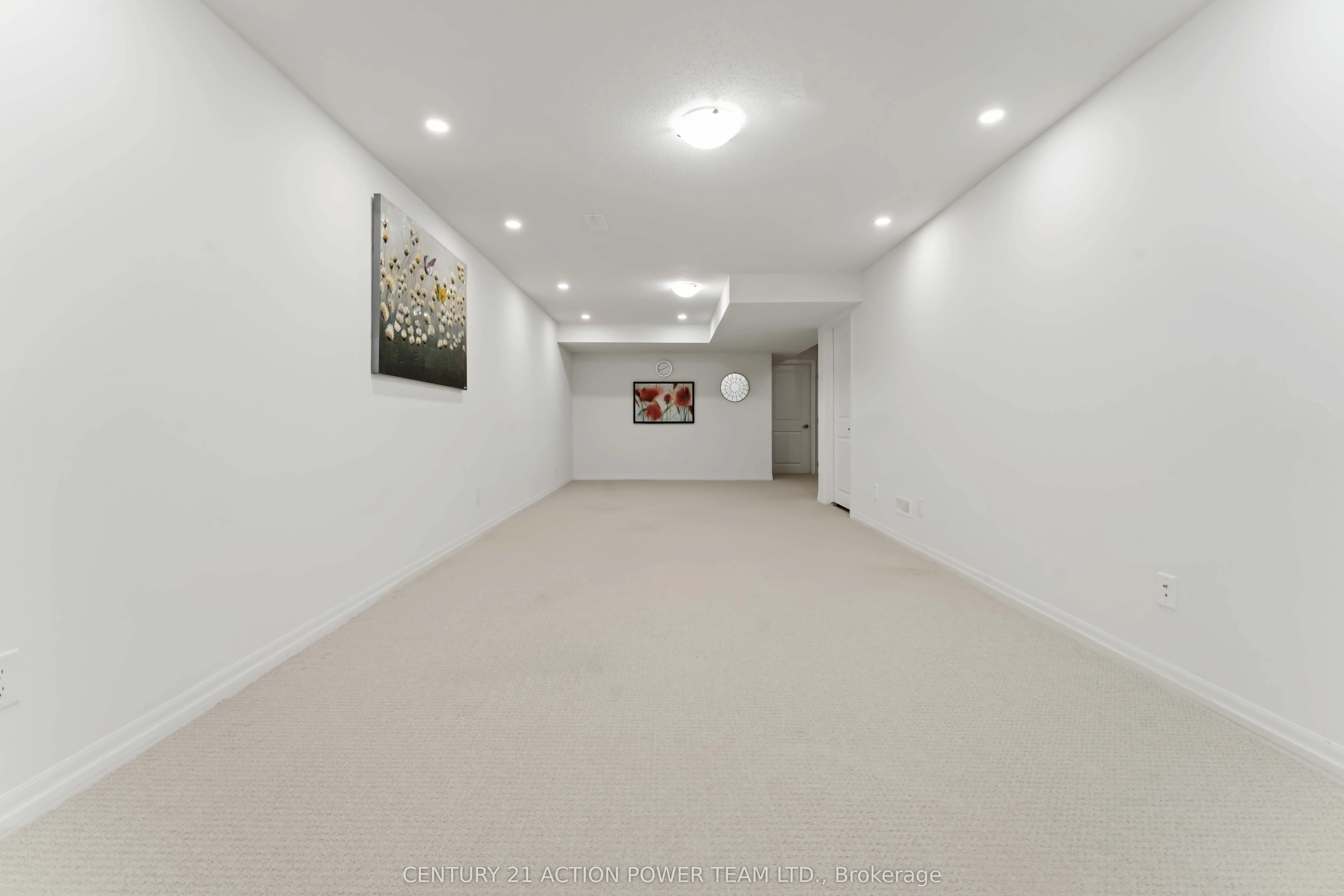 214 Gossamer Street