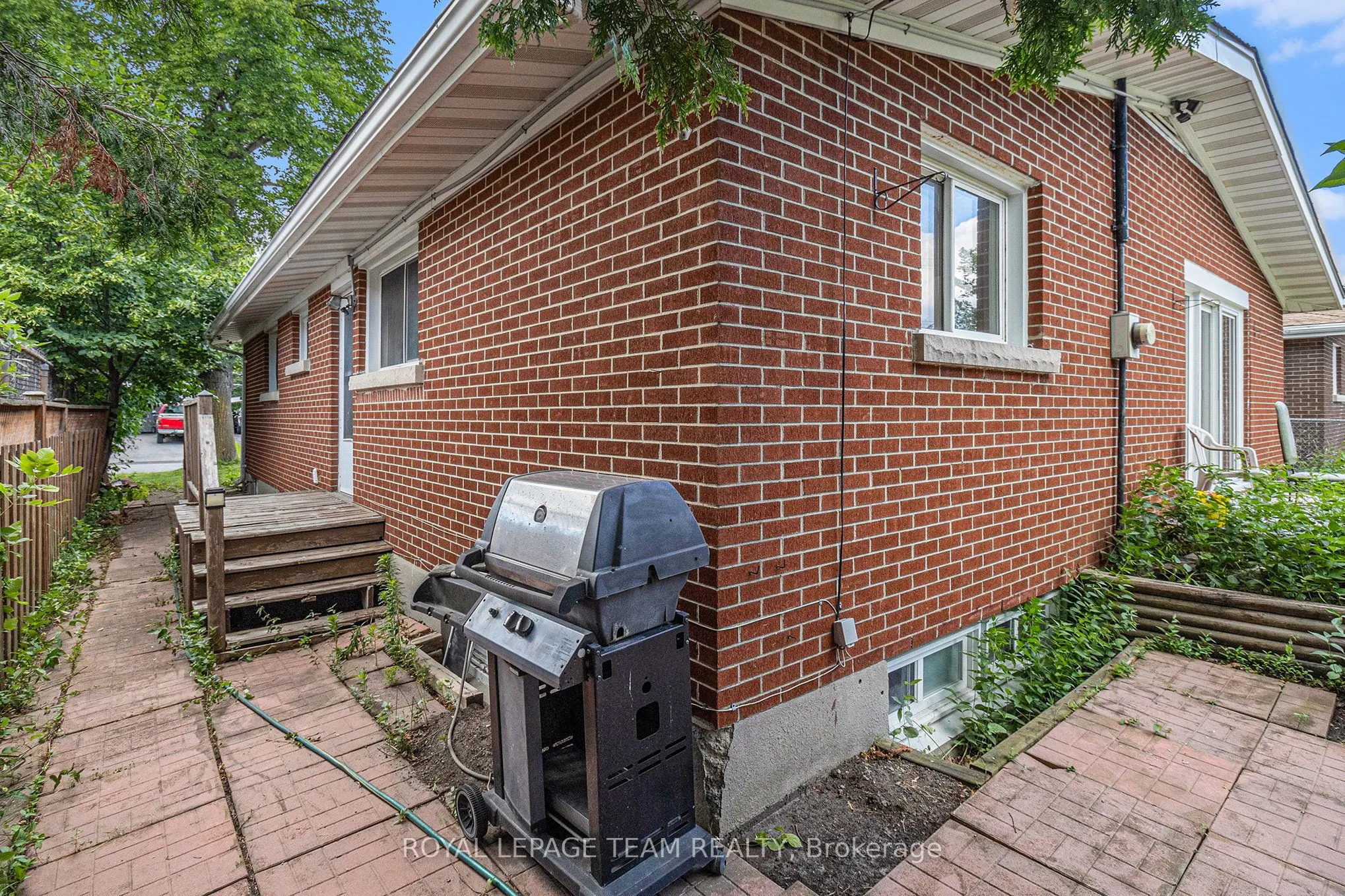 1285 Fellows Road