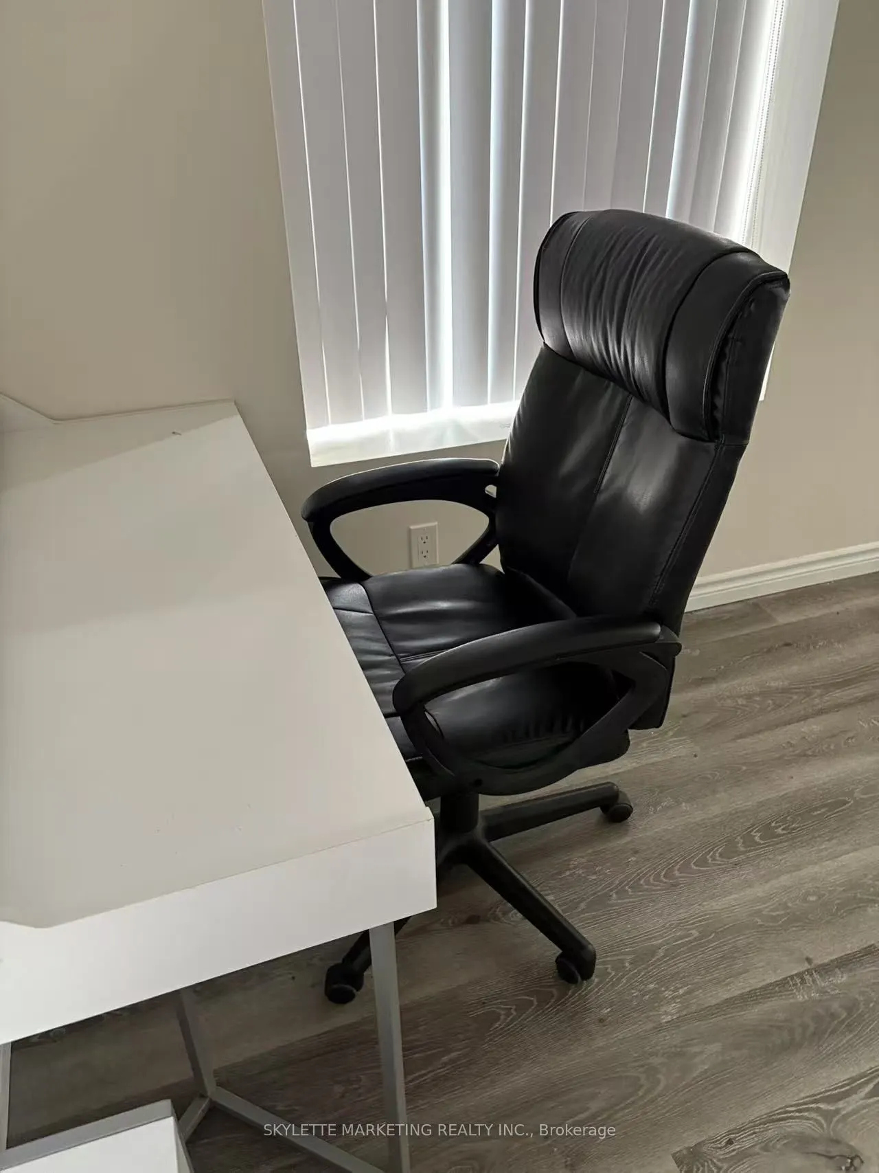 246 Lester Street, #709 Bdrm