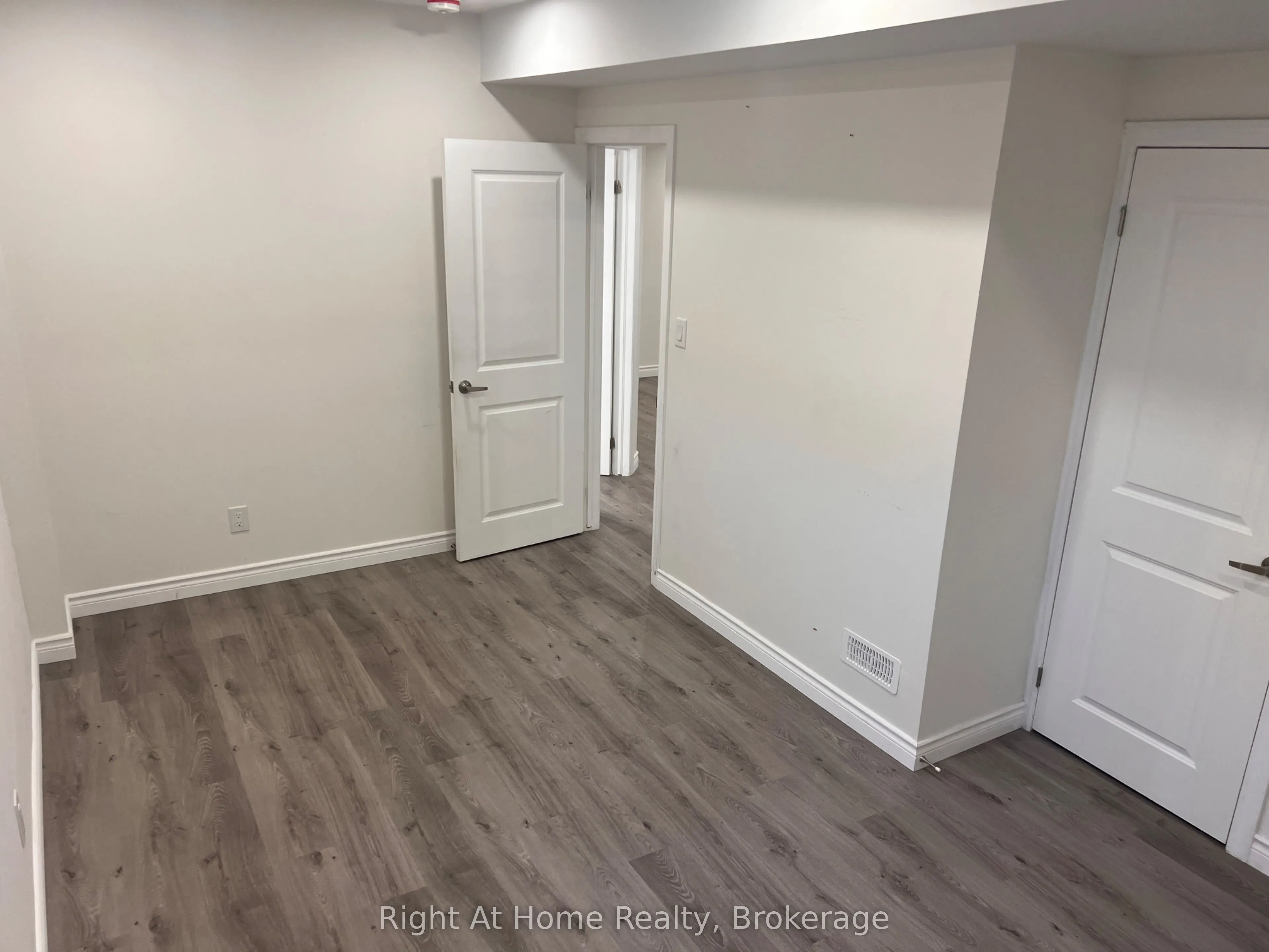 87 HITCHMAN Street, #Basement