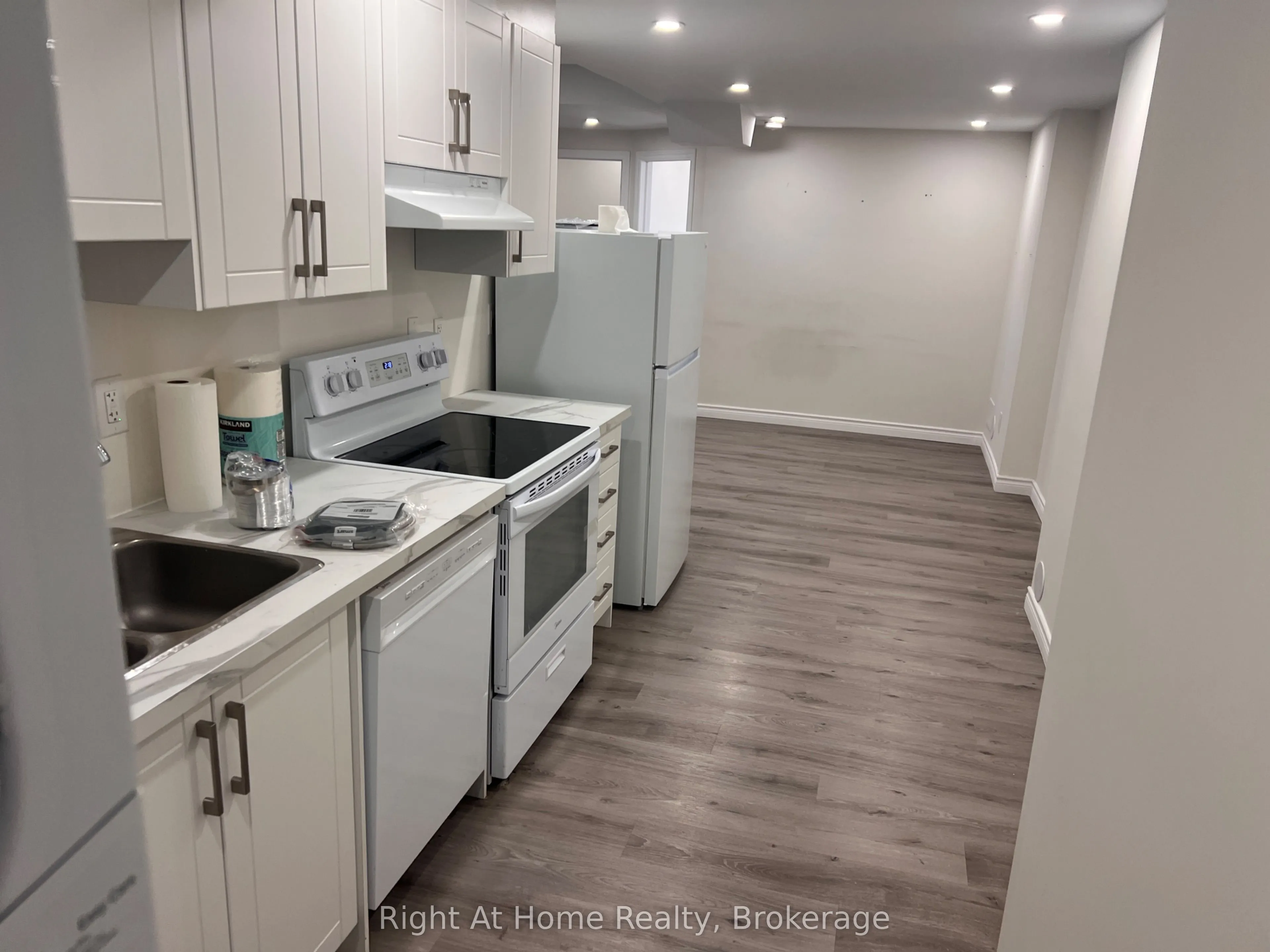 87 HITCHMAN Street, #Basement