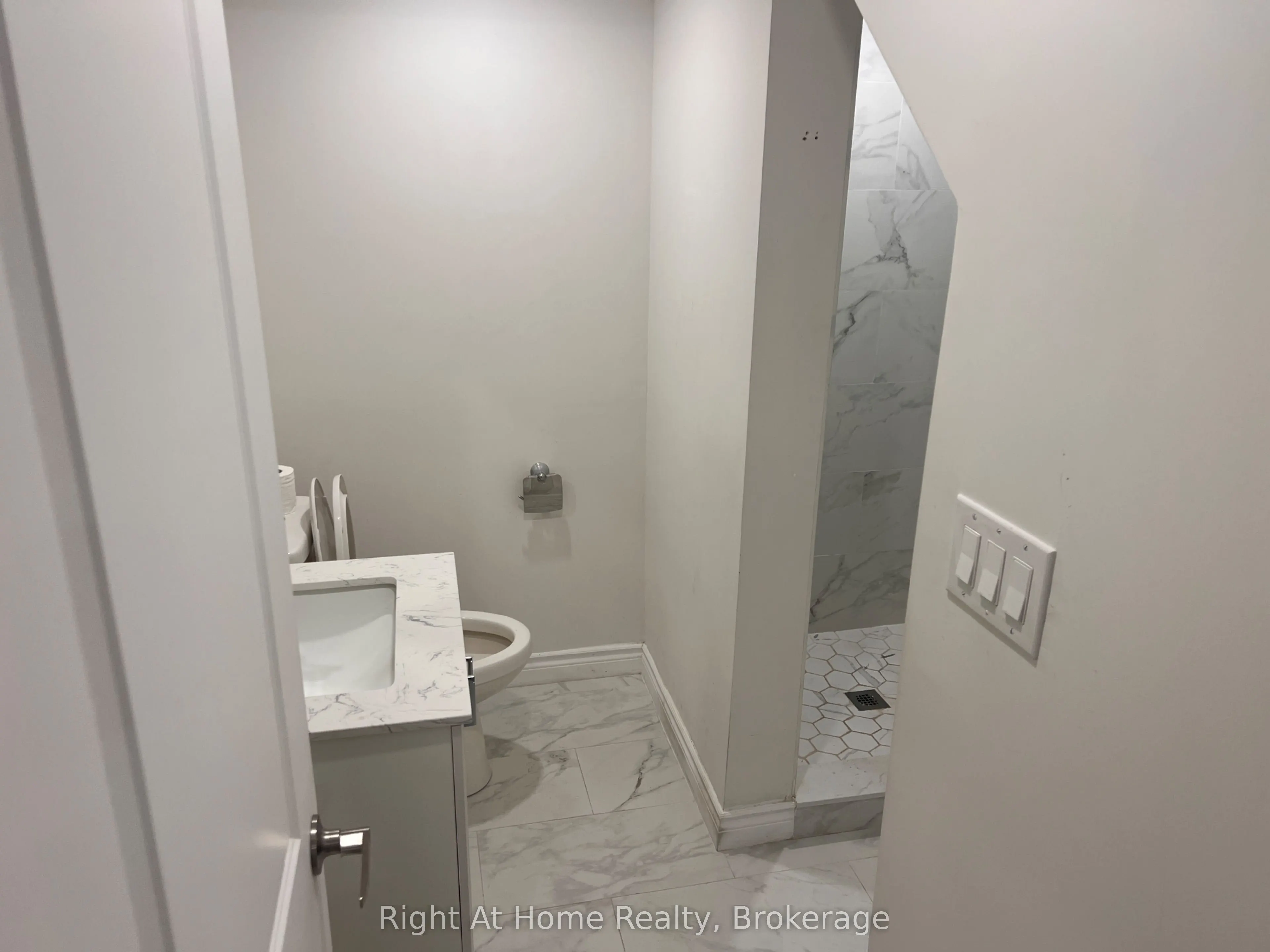 87 HITCHMAN Street, #Basement