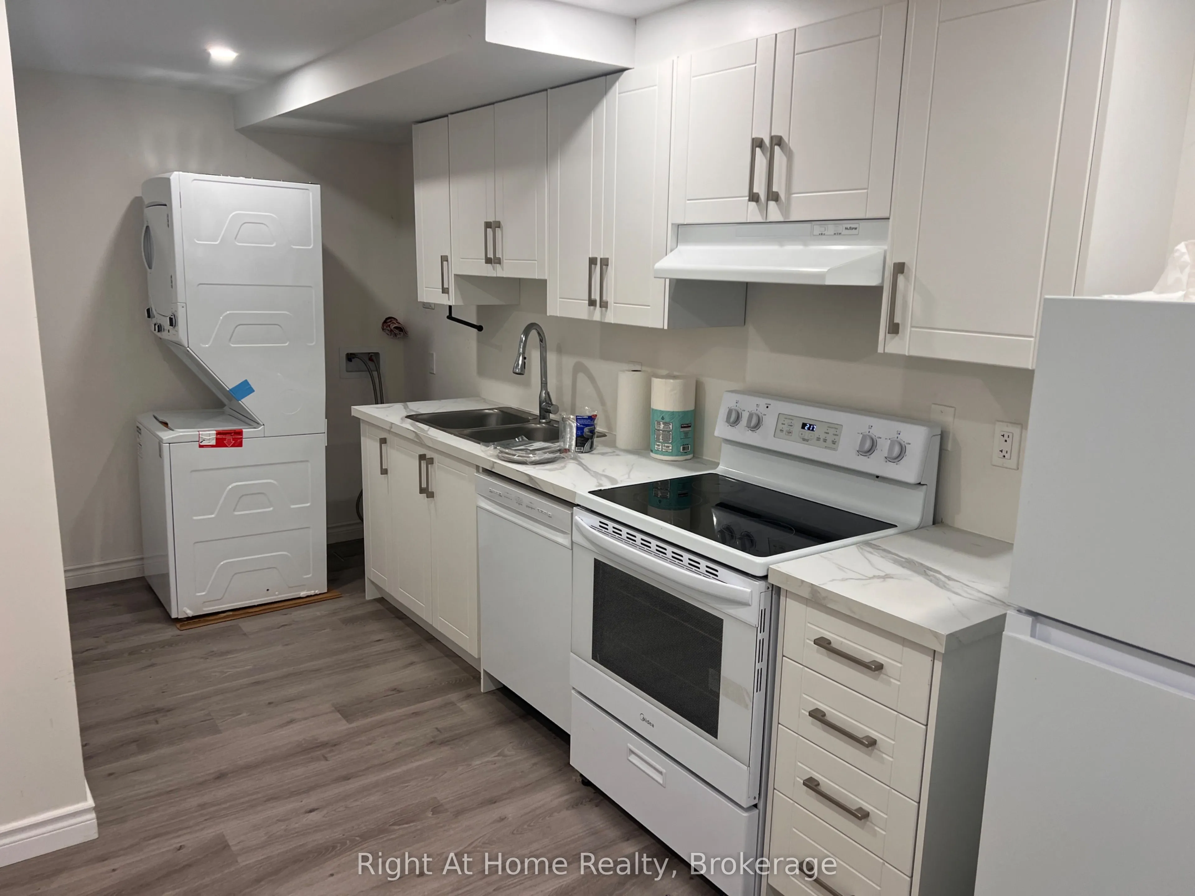 87 HITCHMAN Street, #Basement
