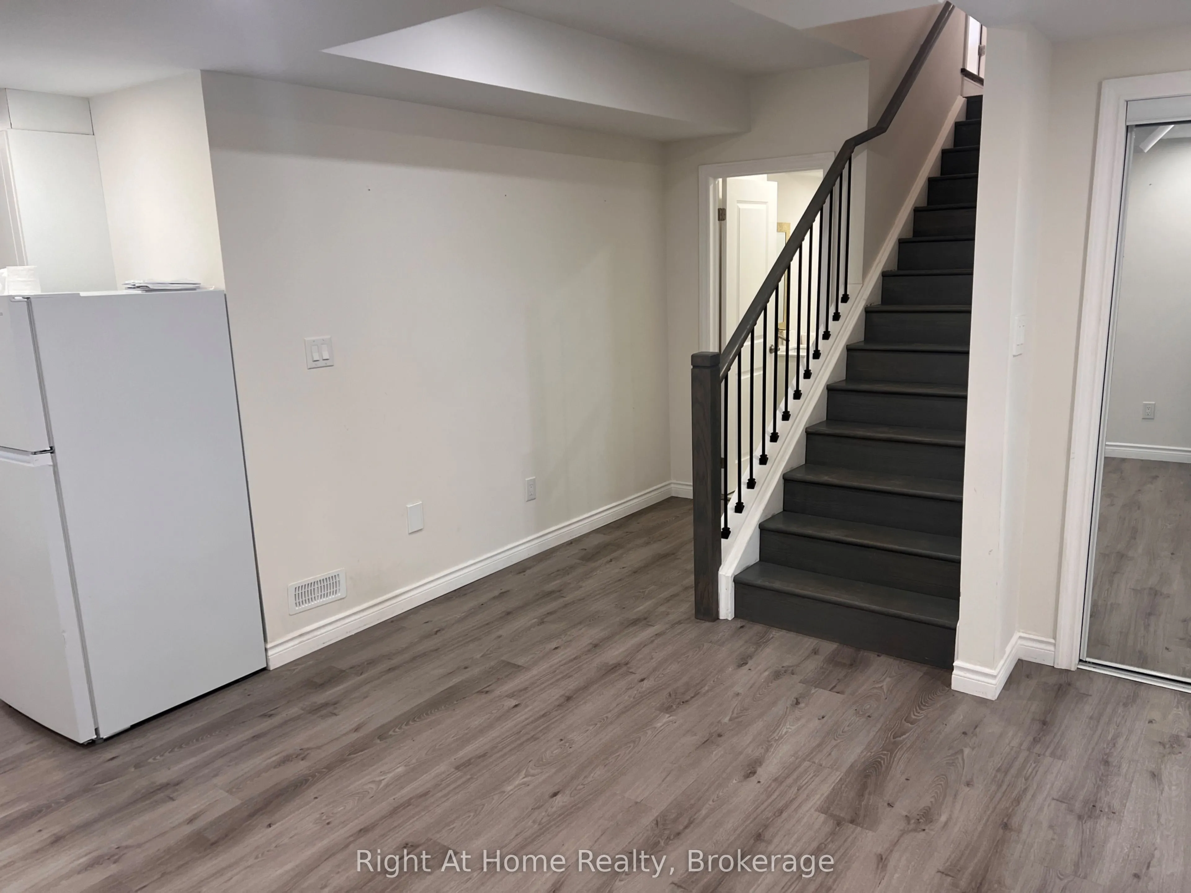 87 HITCHMAN Street, #Basement