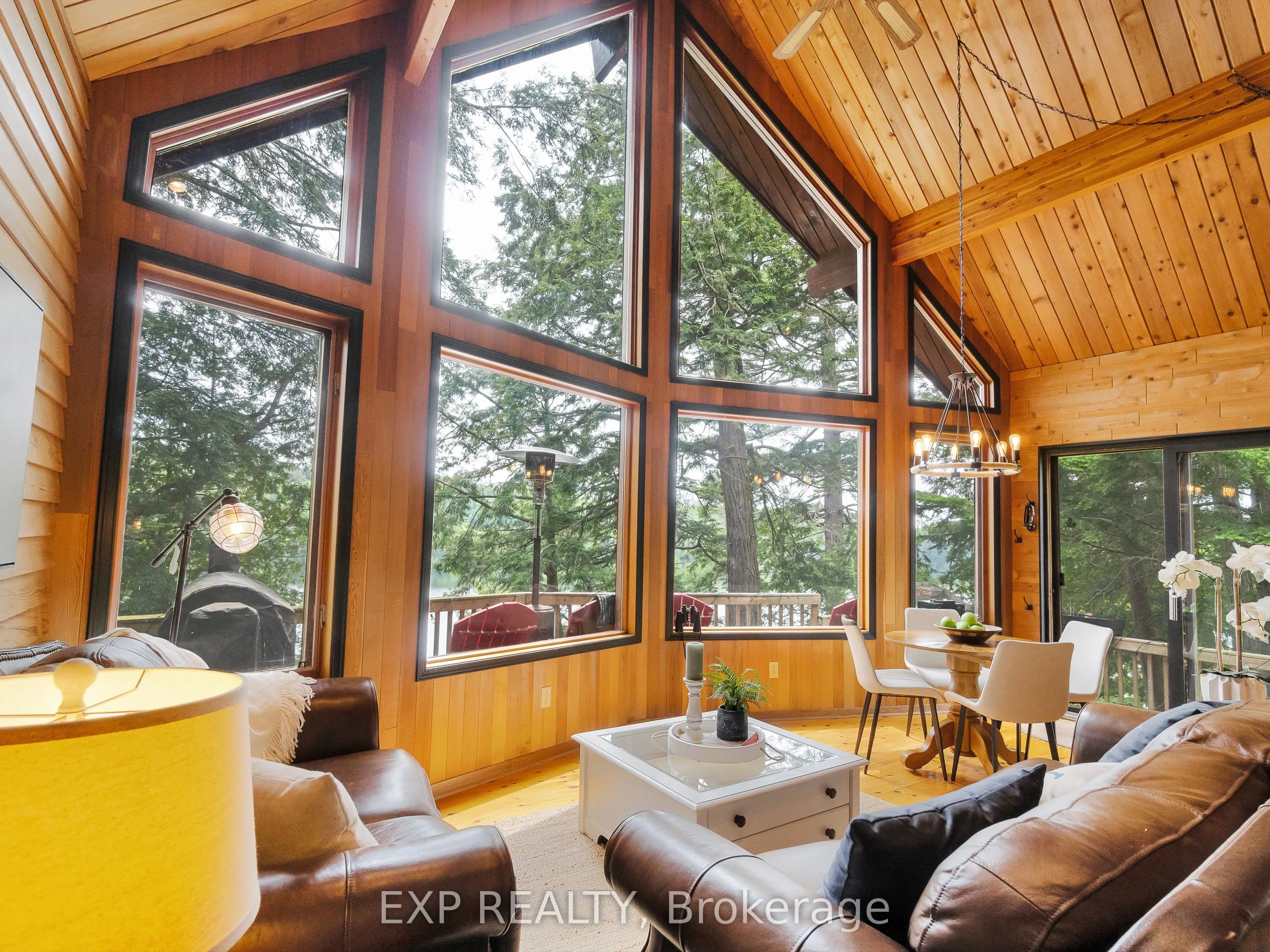 230 Doe Lake Peninsula