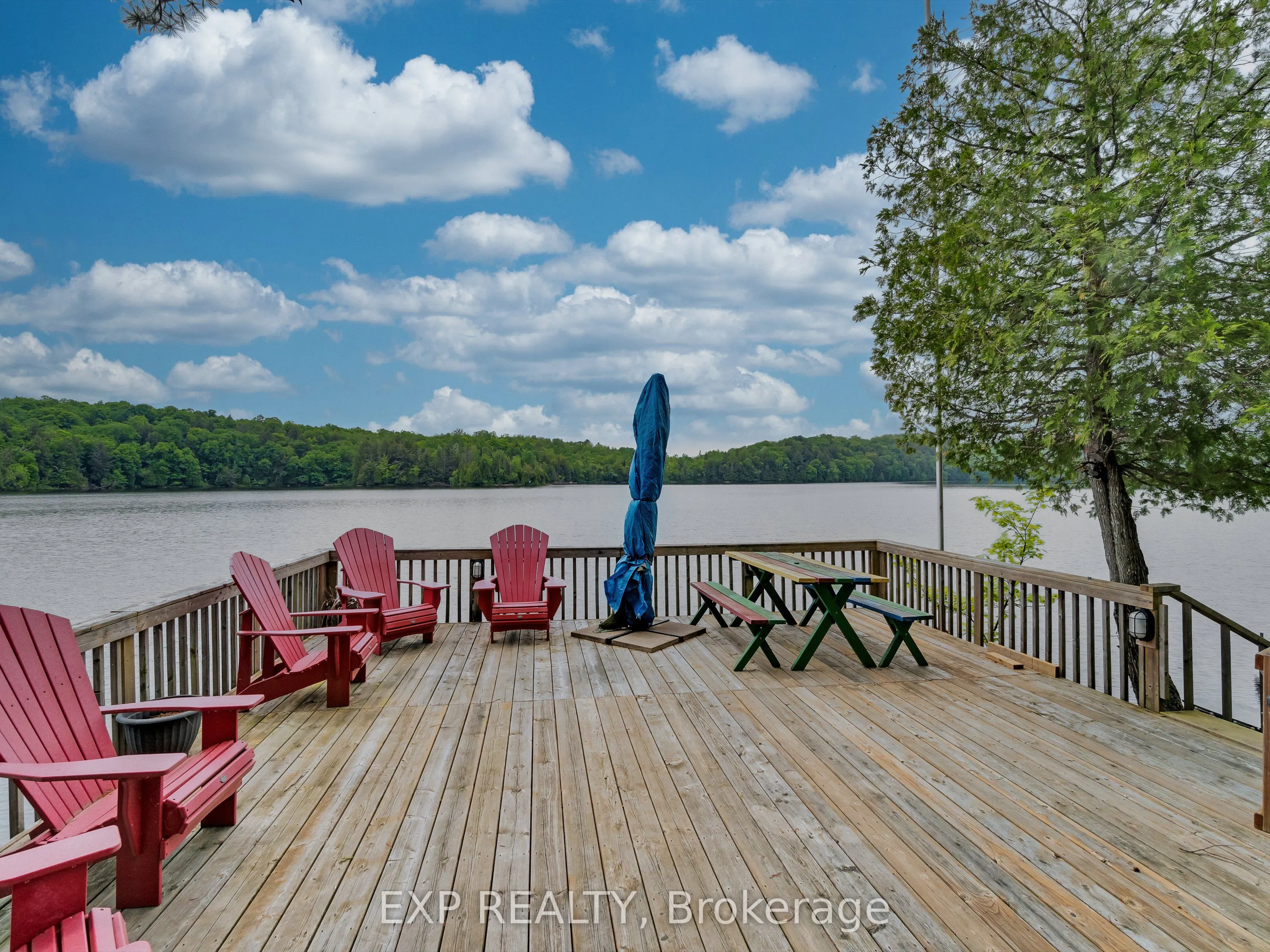 230 Doe Lake Peninsula