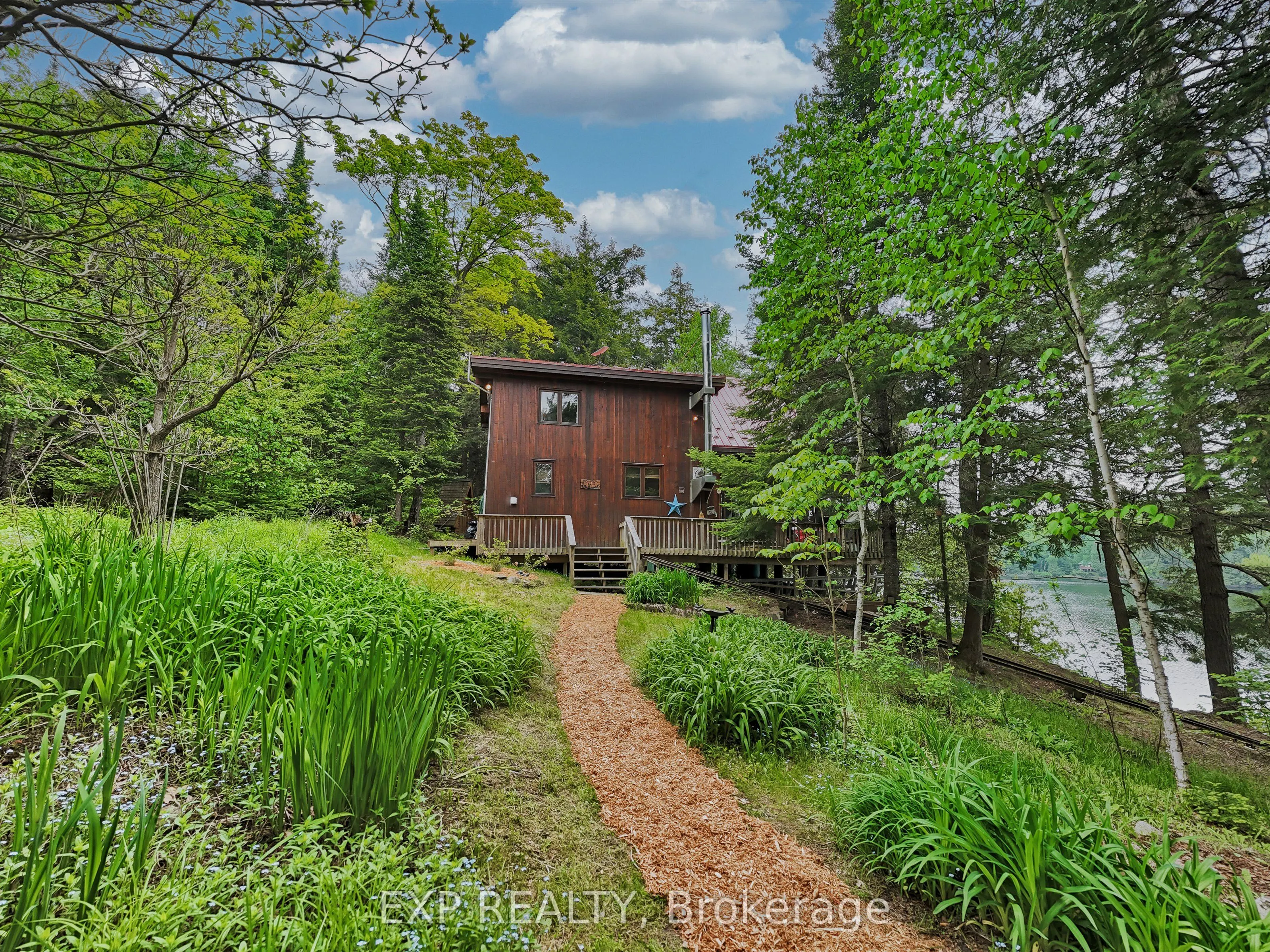 230 Doe Lake Peninsula