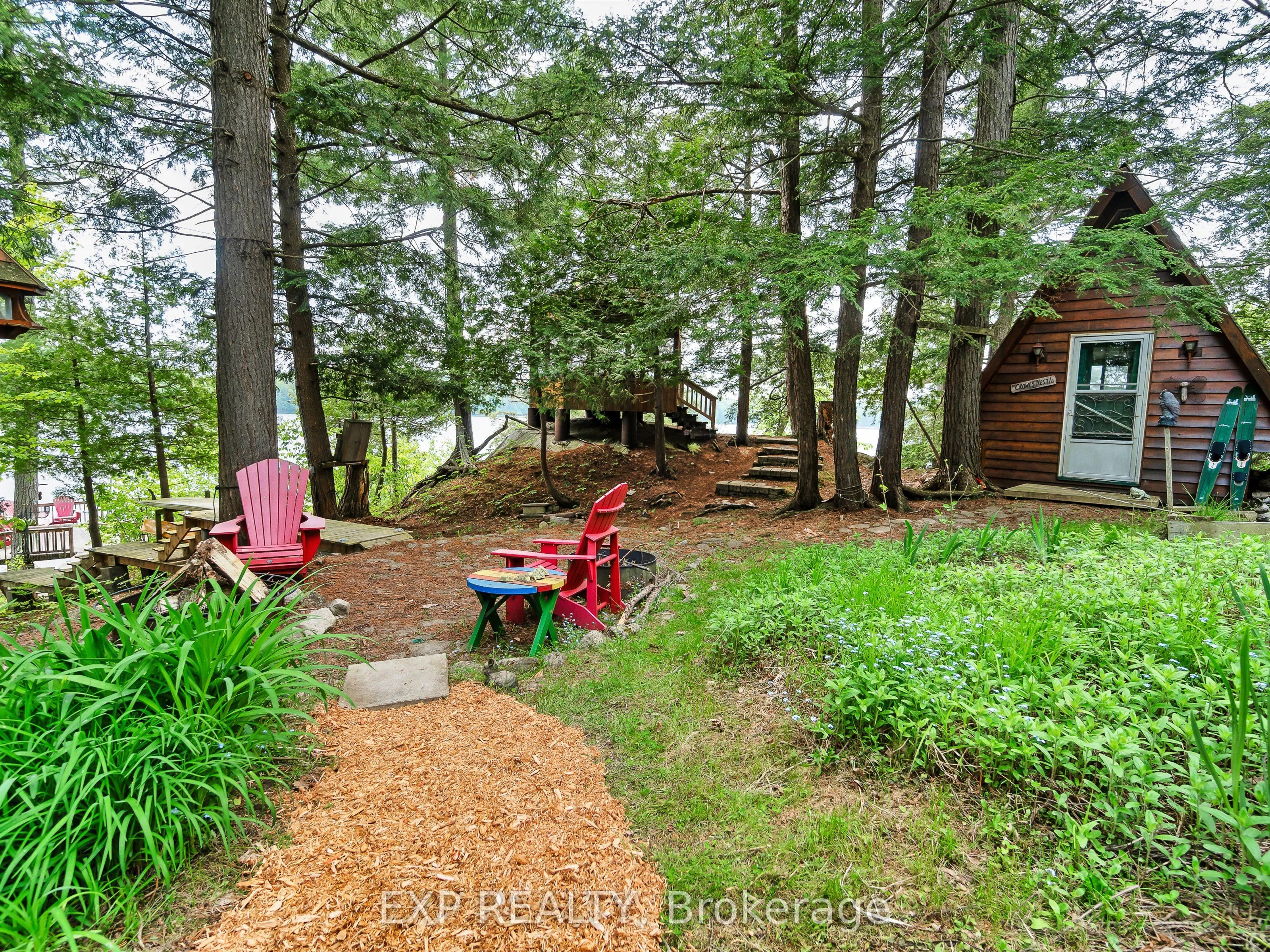 230 Doe Lake Peninsula