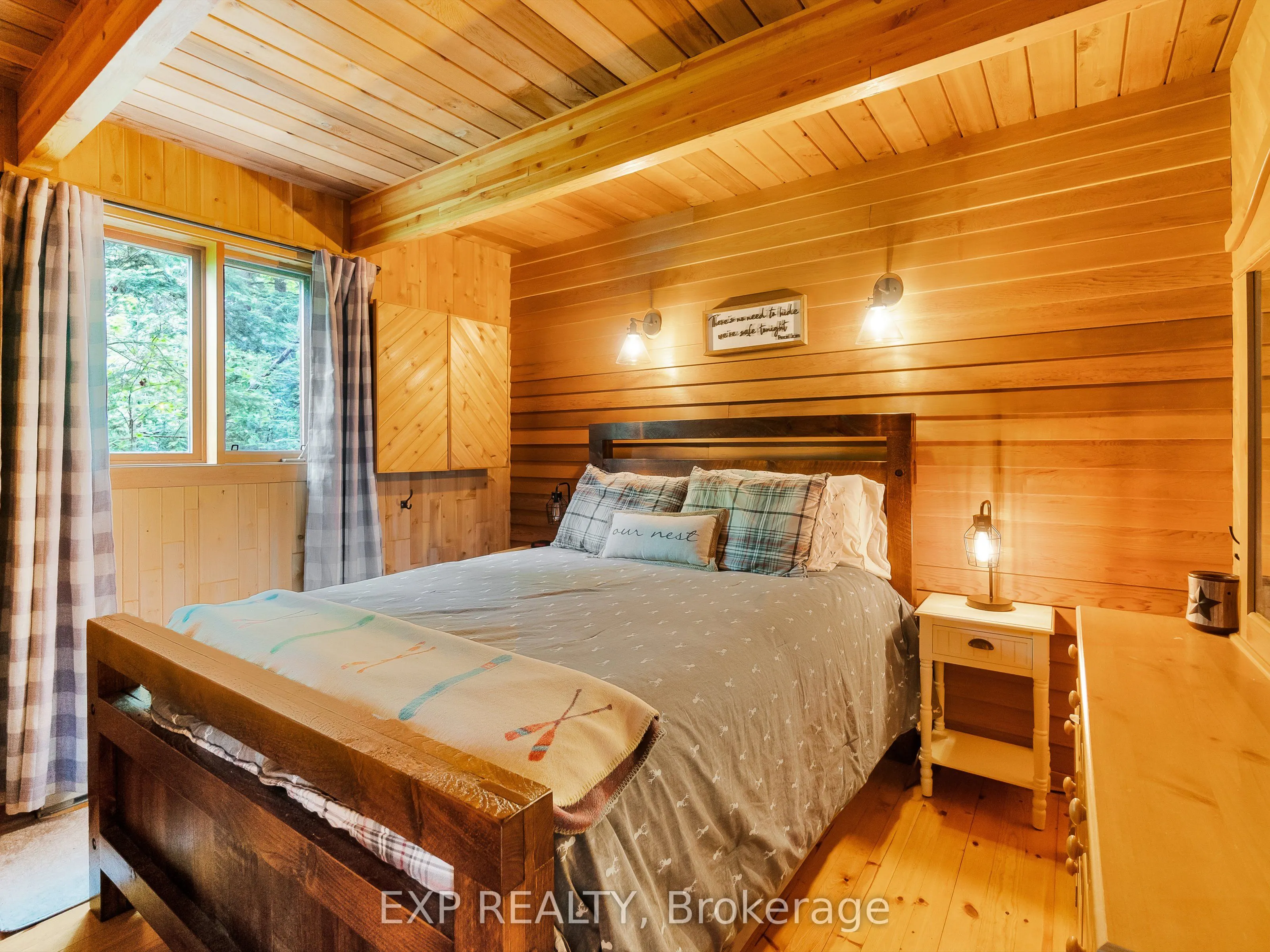 230 Doe Lake Peninsula
