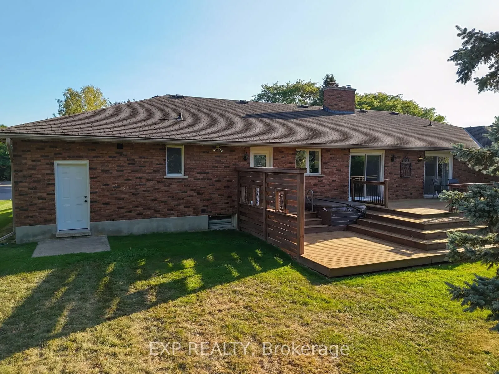 18 Fath Avenue