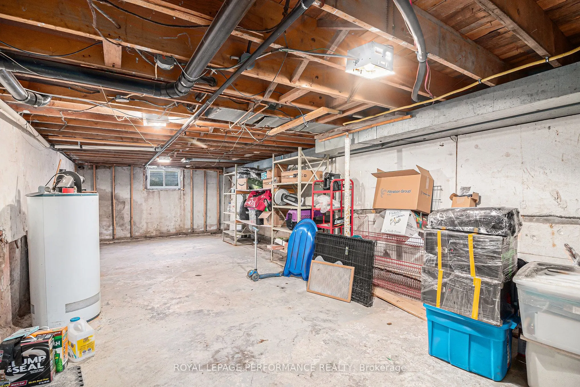 724 St Antoine Street