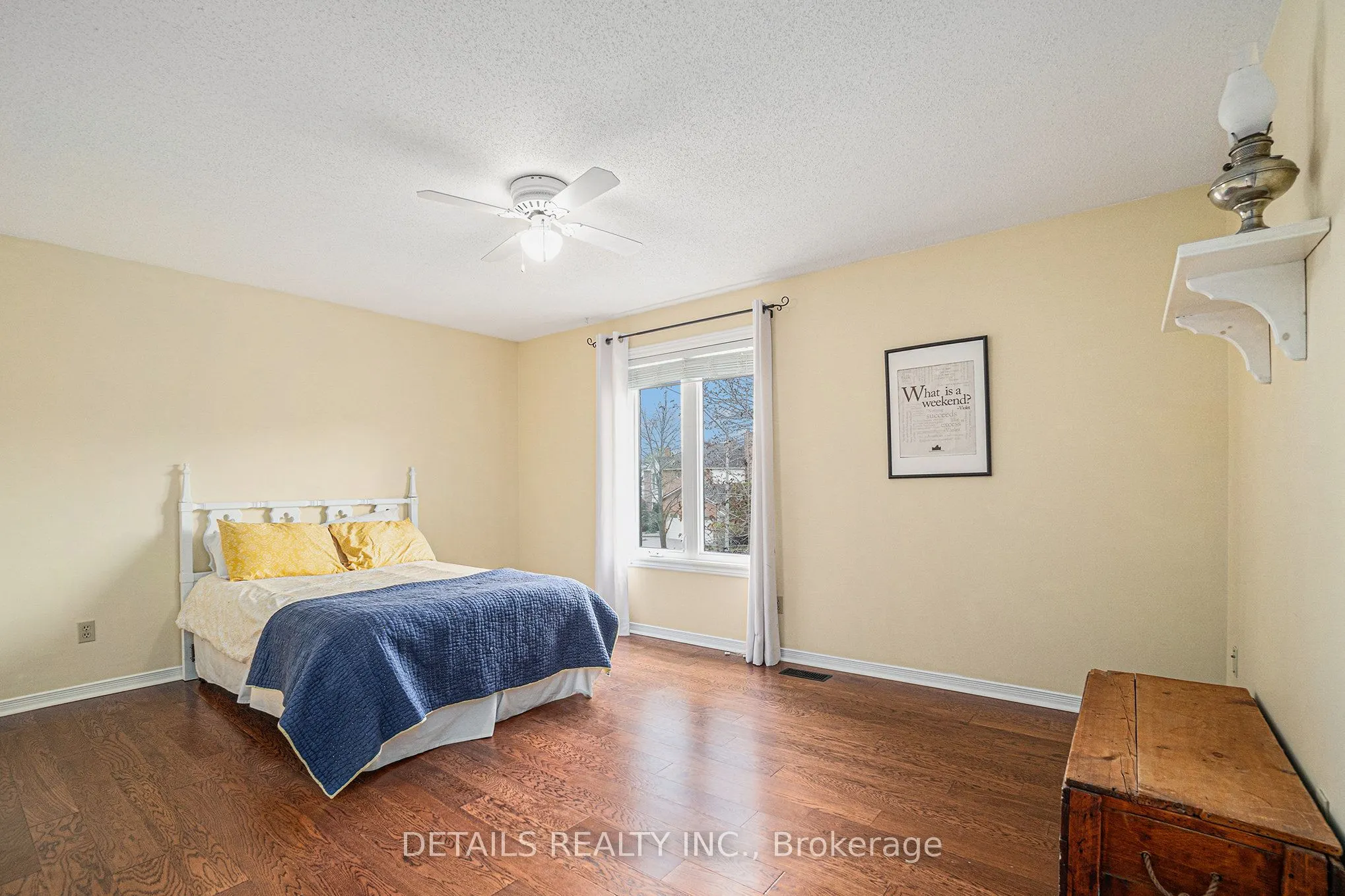 221 Macdougall Street