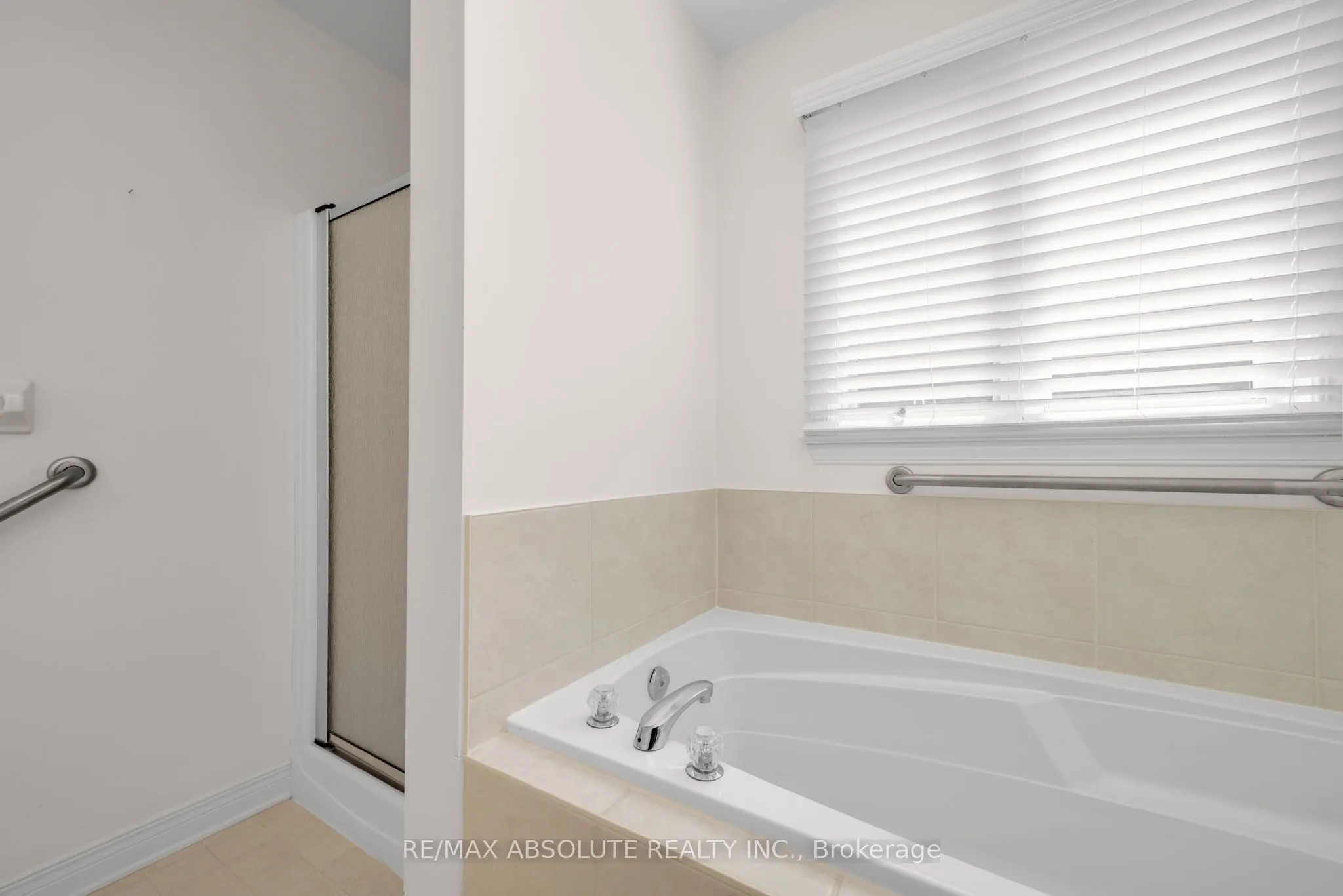 87 WATERTHRUSH Crescent