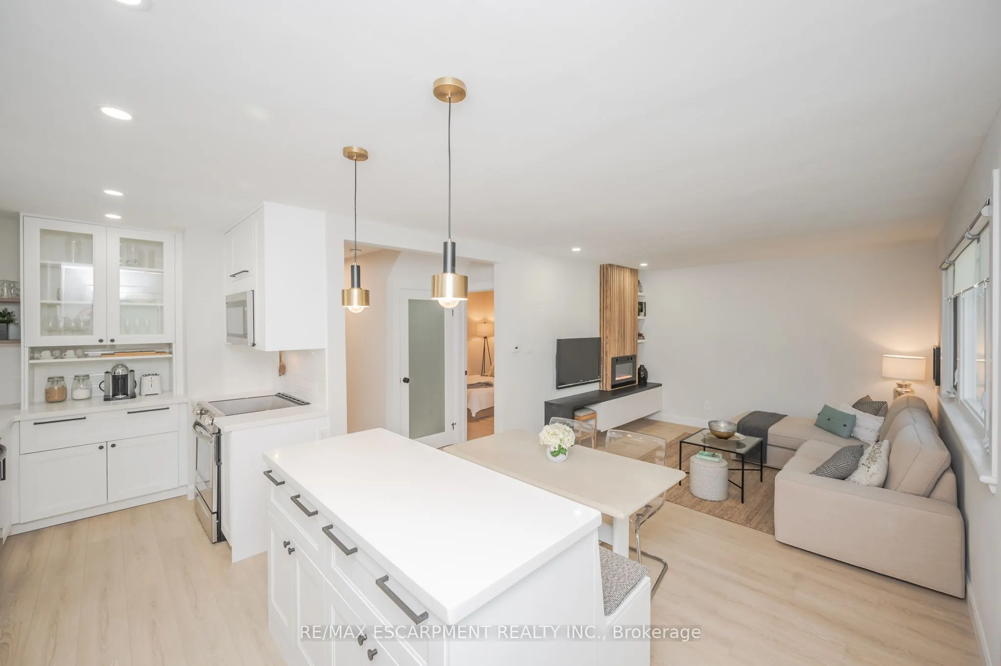 45 Glengrove Avenue