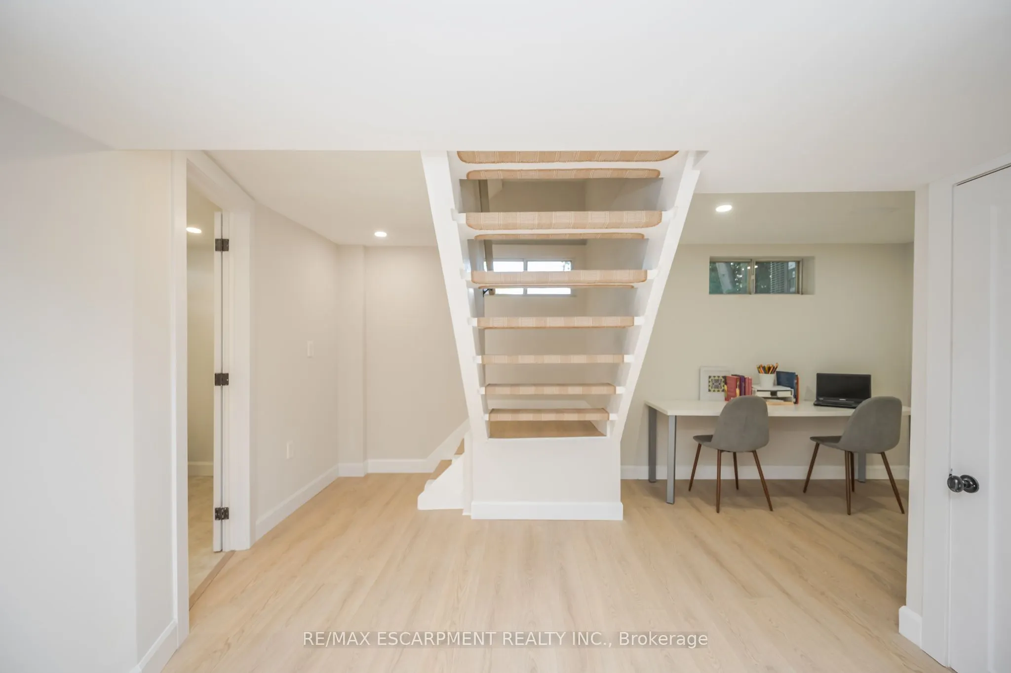 45 Glengrove Avenue