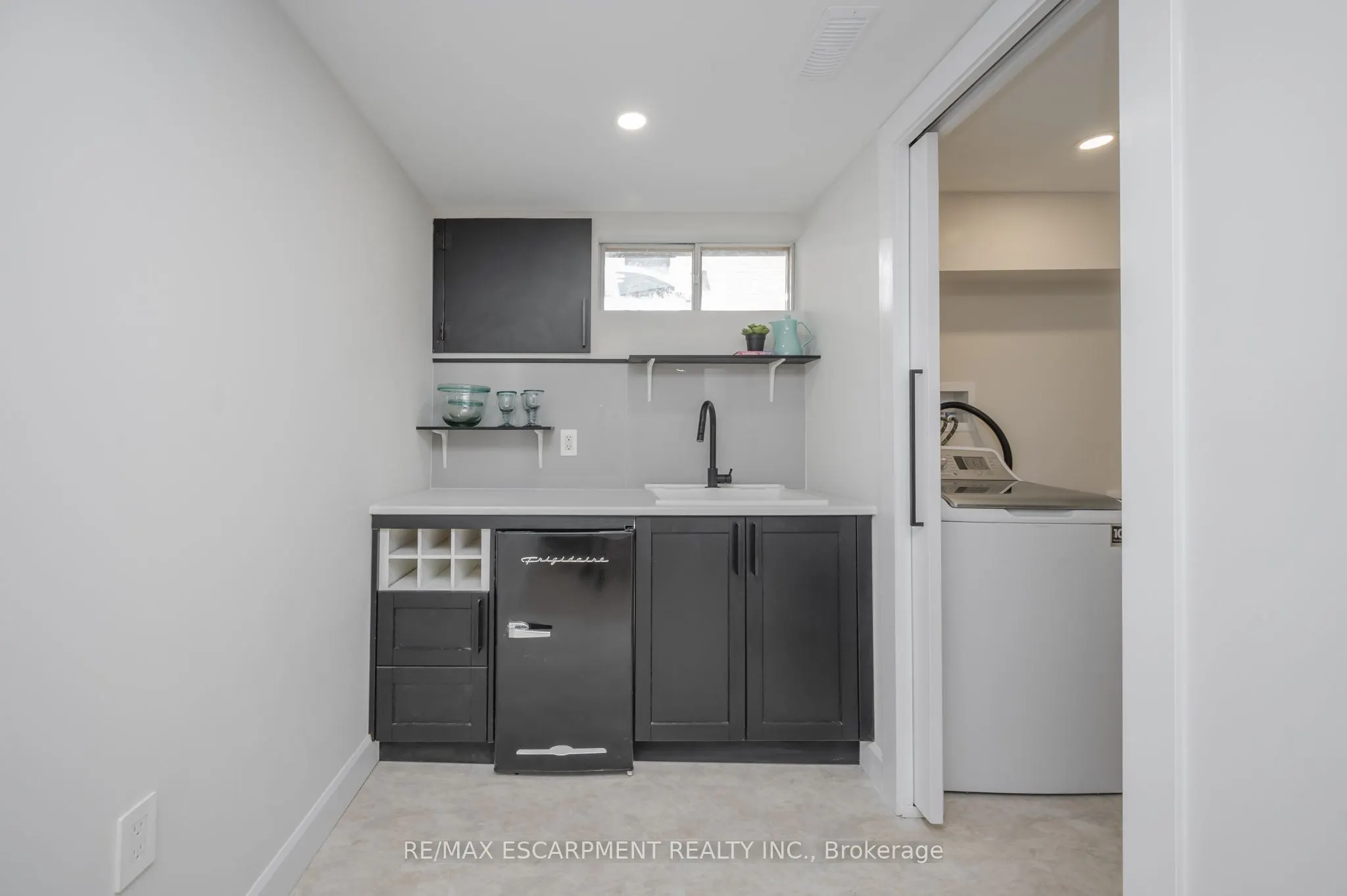 45 Glengrove Avenue